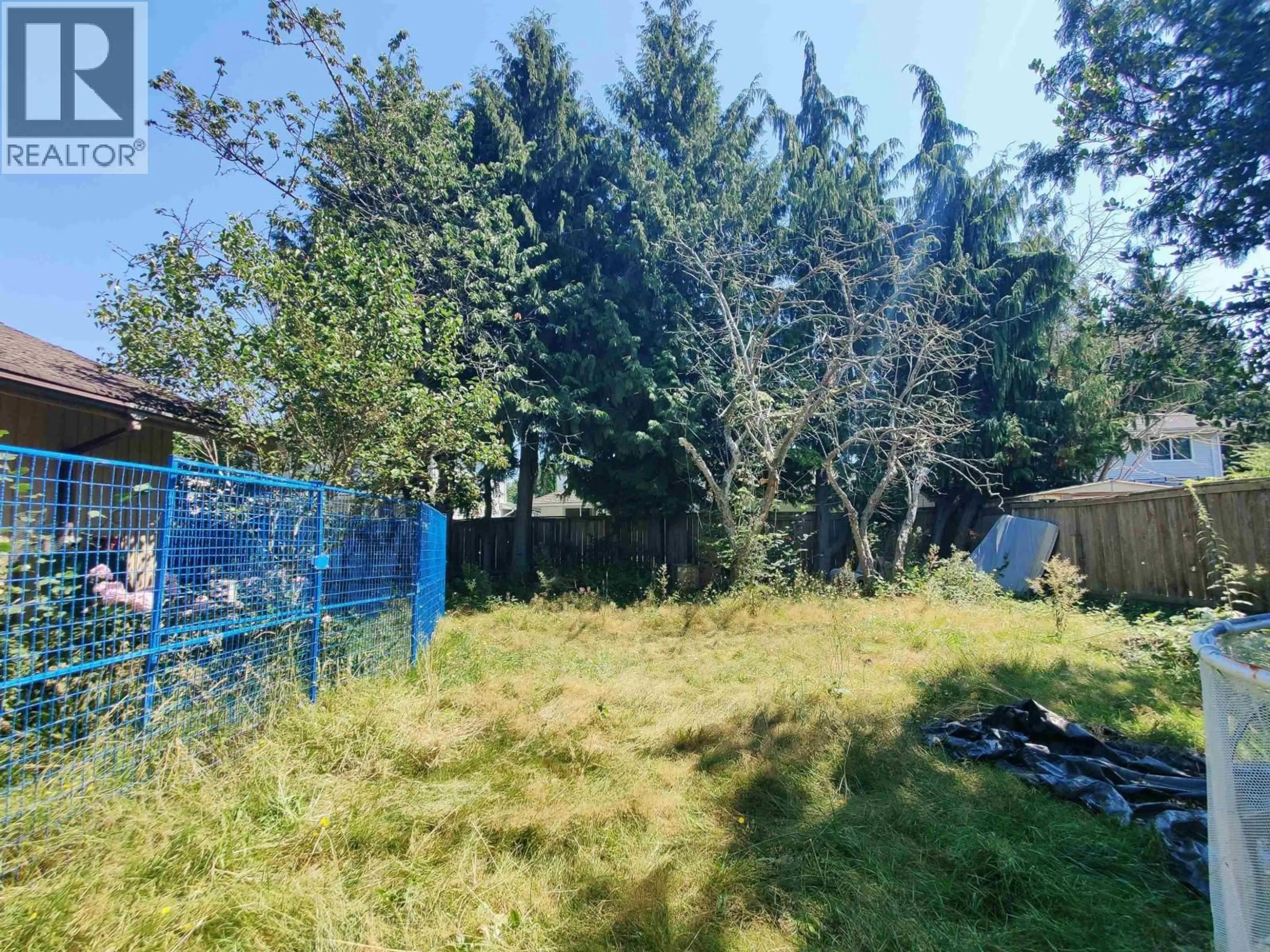 A pic from outside/outdoor area/front of a property/back of a property/a pic from drone, forest/trees view for 2640 NO. 4 ROAD, Richmond British Columbia V6X2L5