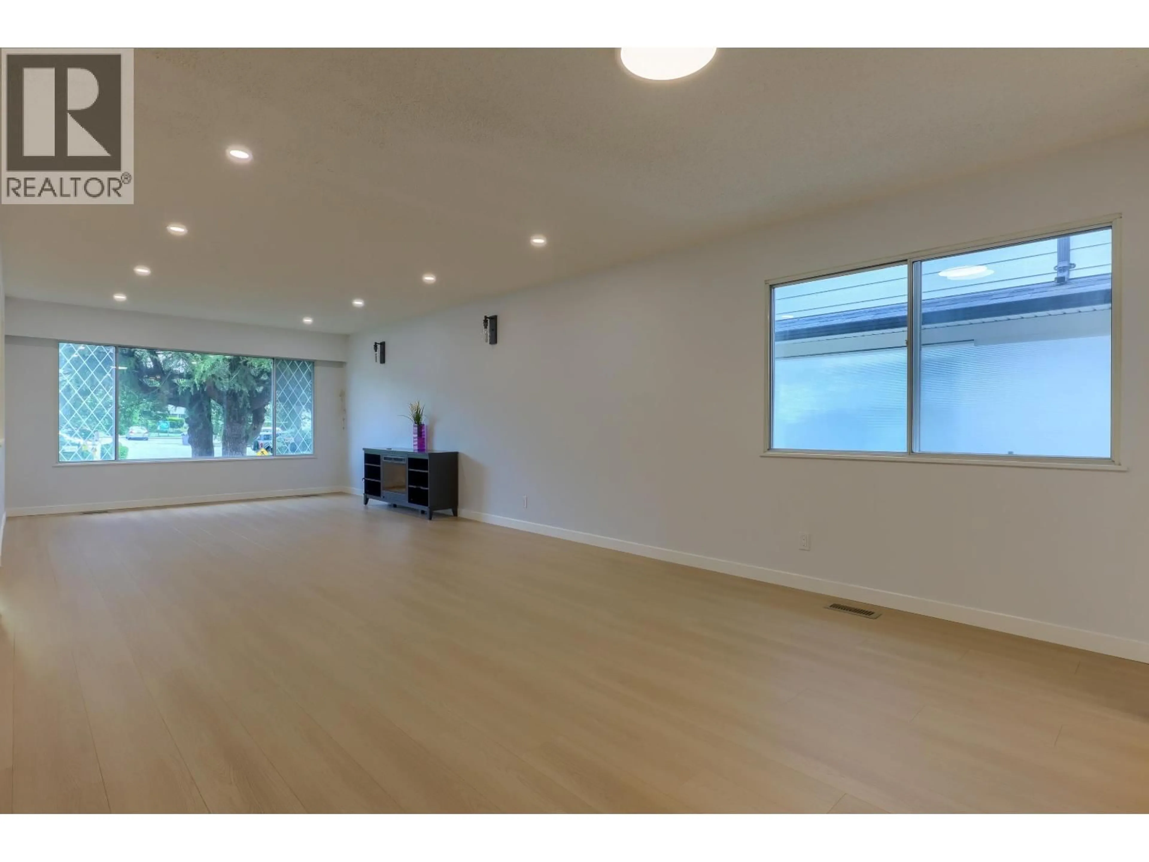 A pic of a room for 3492 49TH AVENUE, Vancouver British Columbia V5S1M2