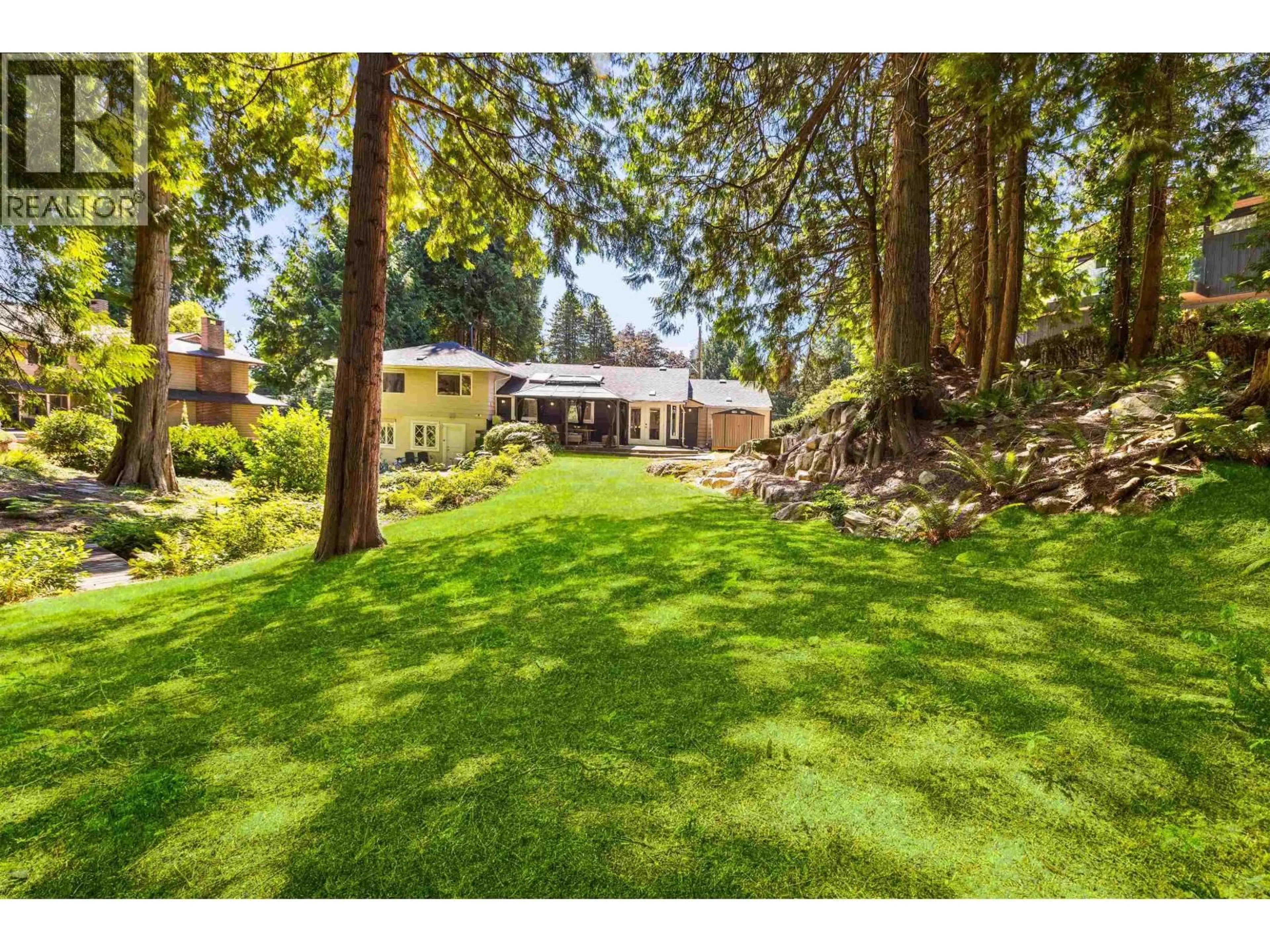 A pic from outside/outdoor area/front of a property/back of a property/a pic from drone, forest/trees view for 3965 VIEWRIDGE PLACE, West Vancouver British Columbia V7V3K7
