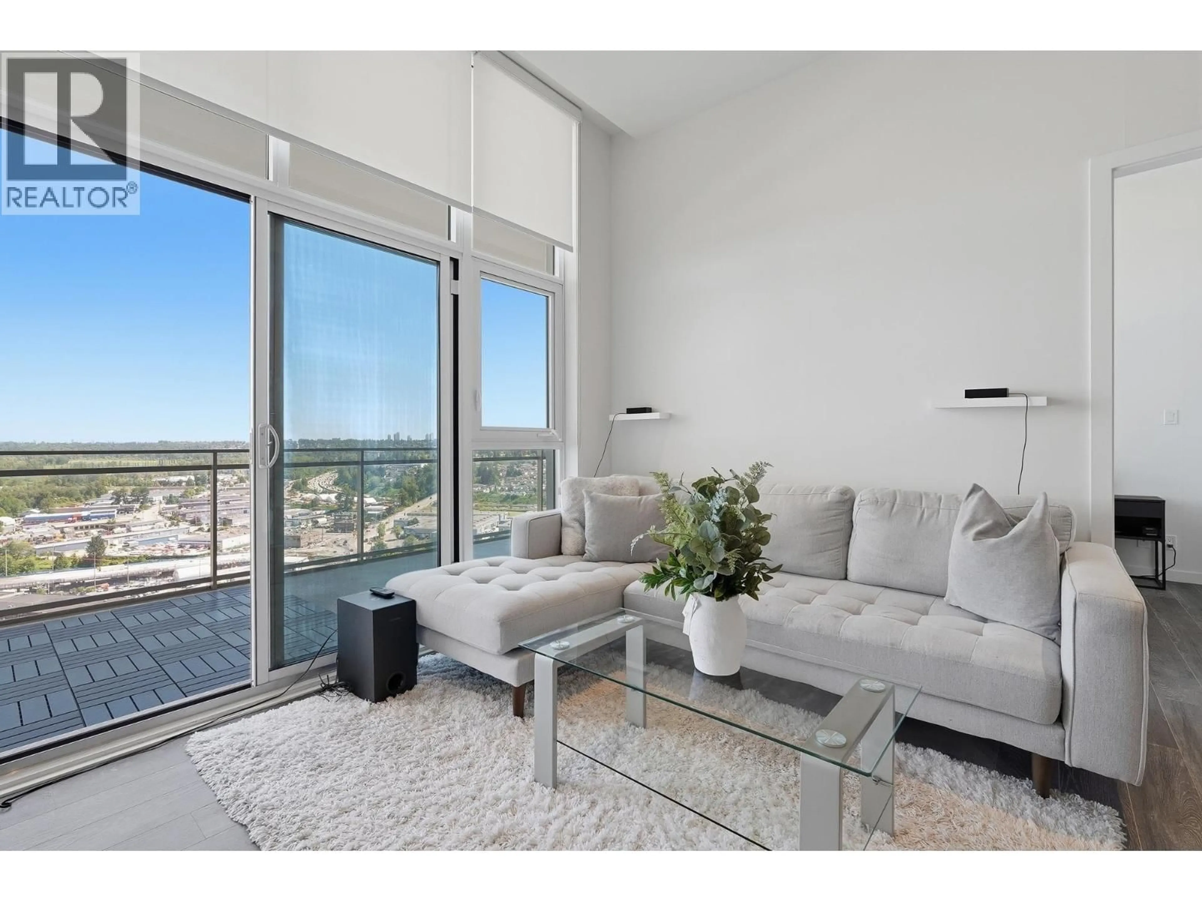 Living room with furniture, unknown for 2503 - 5311 GORING STREET, Burnaby British Columbia V5B0B5