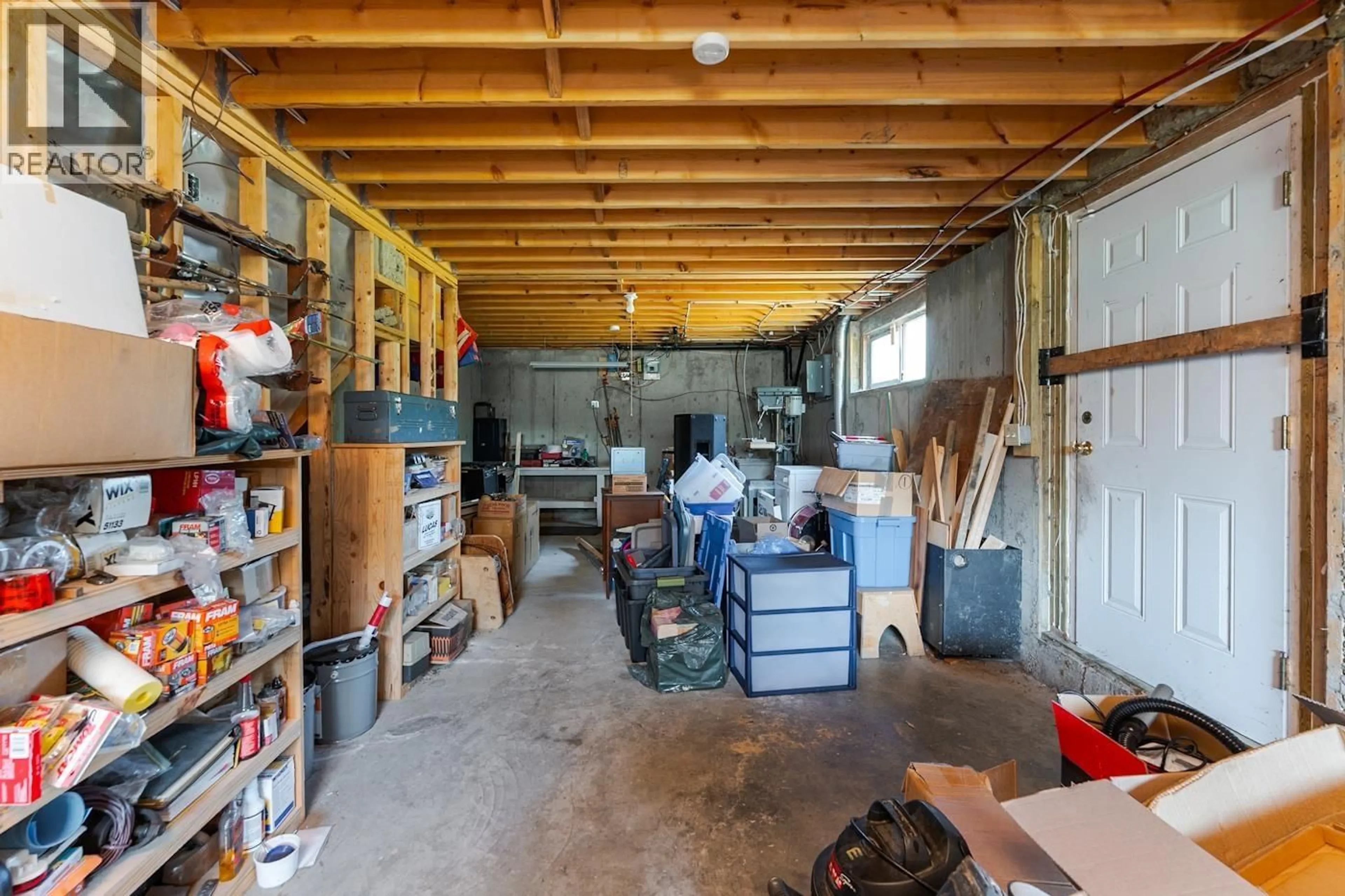 Indoor garage for 43000 MILNER ROAD, Quesnel British Columbia V0K1S1