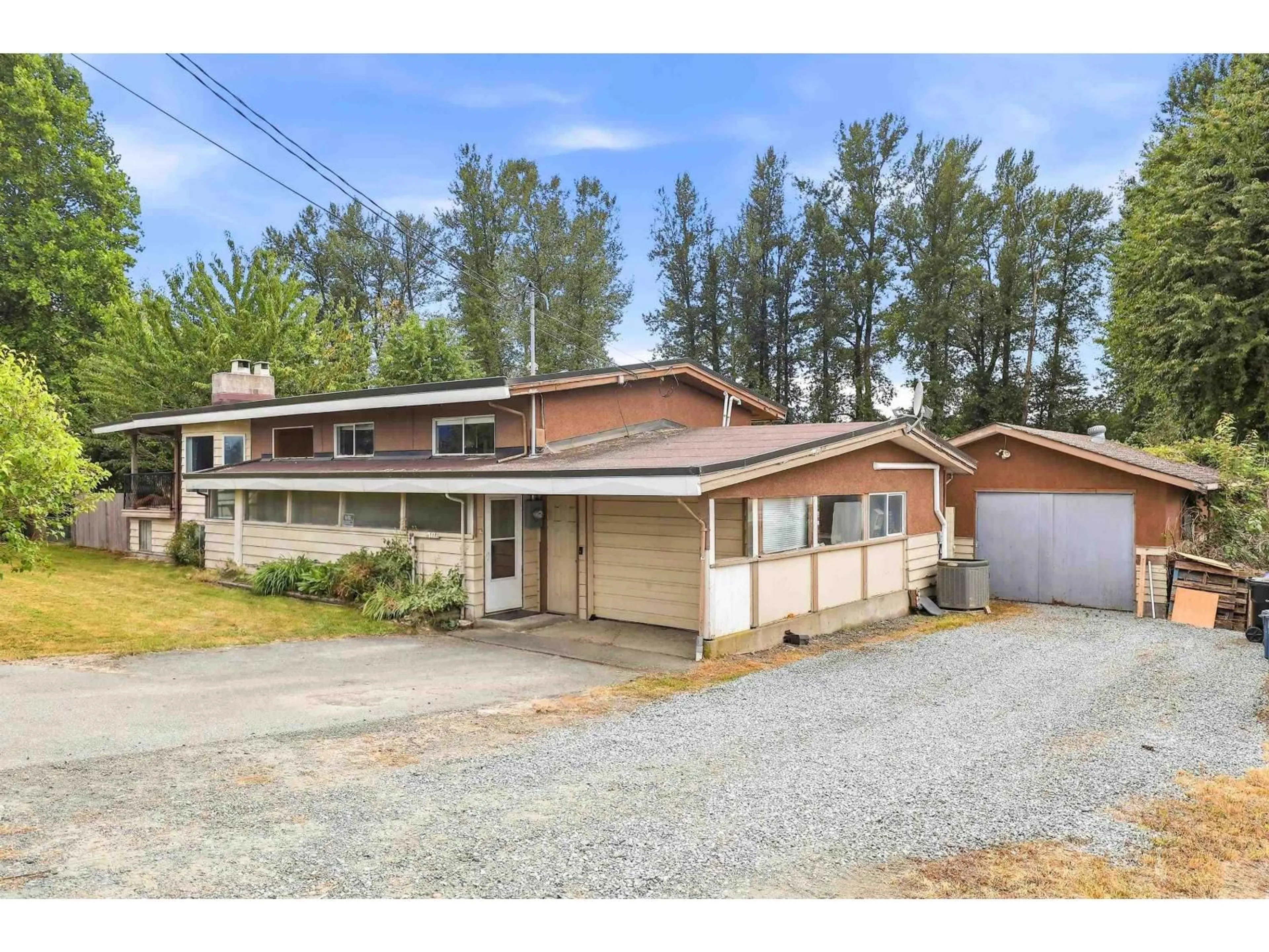 Unknown for 10425 YOUNG ROAD, Chilliwack British Columbia V2P8C4