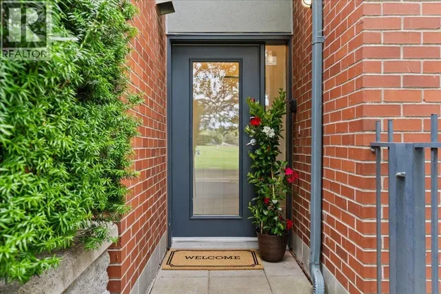 111 - 2688 VINE STREET, Vancouver 2