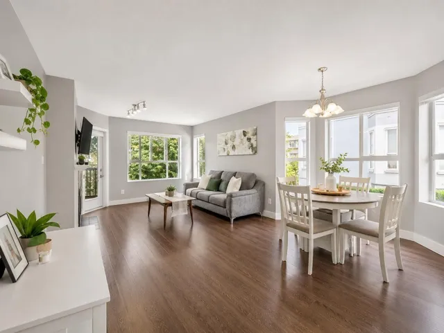 309 - 13939 LAUREL DRIVE, Surrey 5