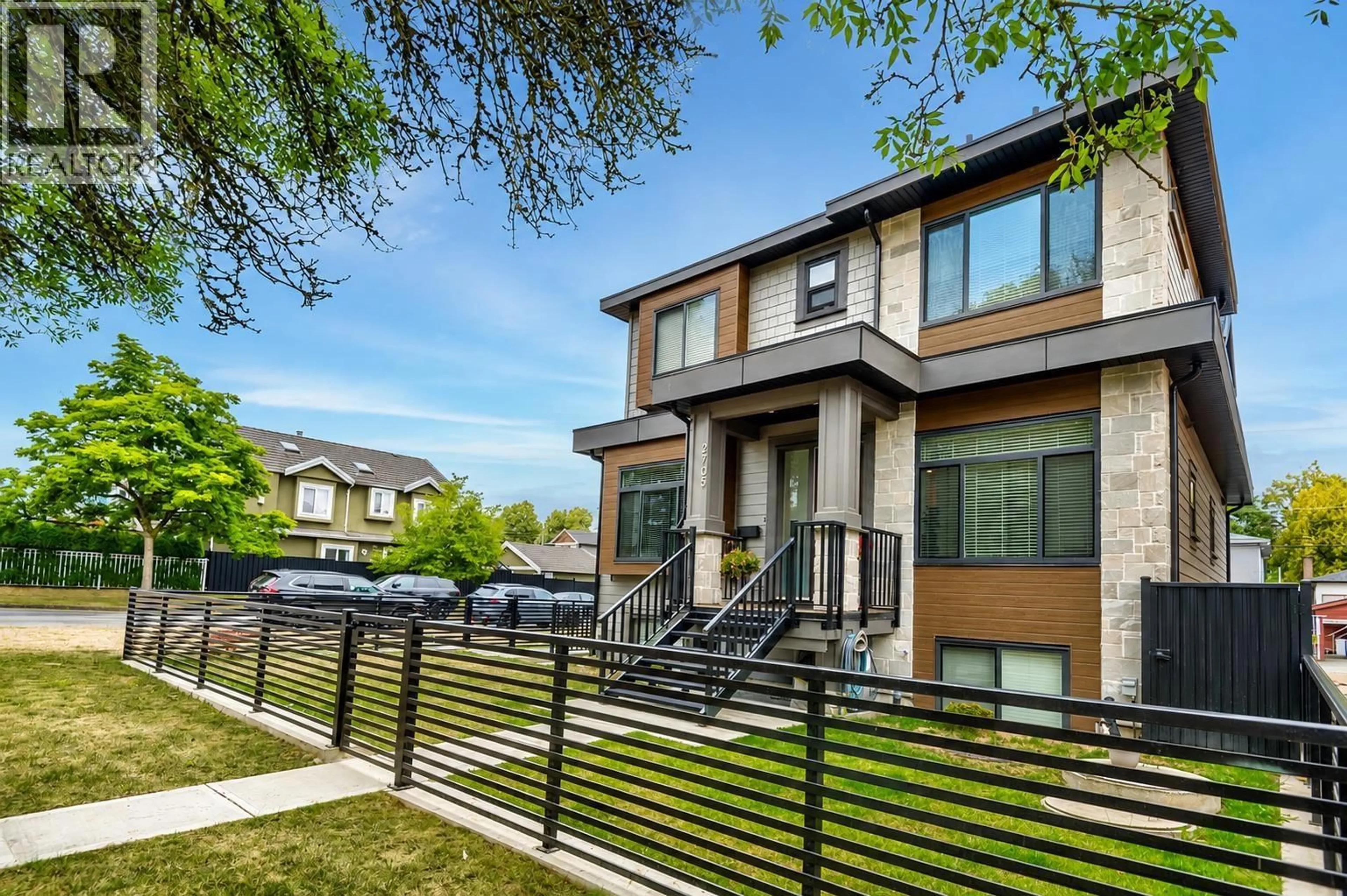 Home with brick exterior material, street for 2705 WAVERLEY AVENUE, Vancouver British Columbia V5S1E9