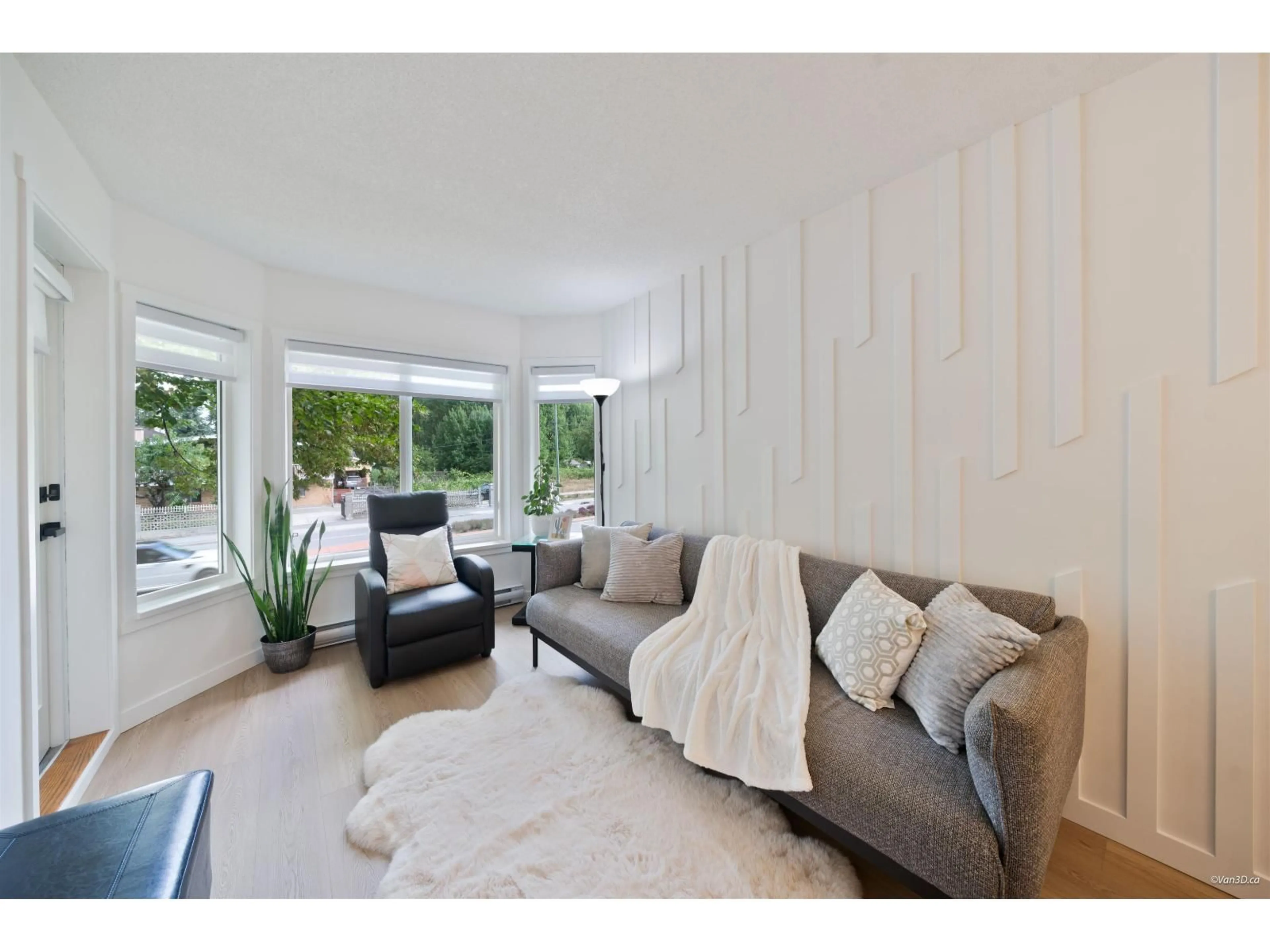 Living room with furniture, unknown for 208 - 12160 80 AVENUE, Surrey British Columbia V3W0V3