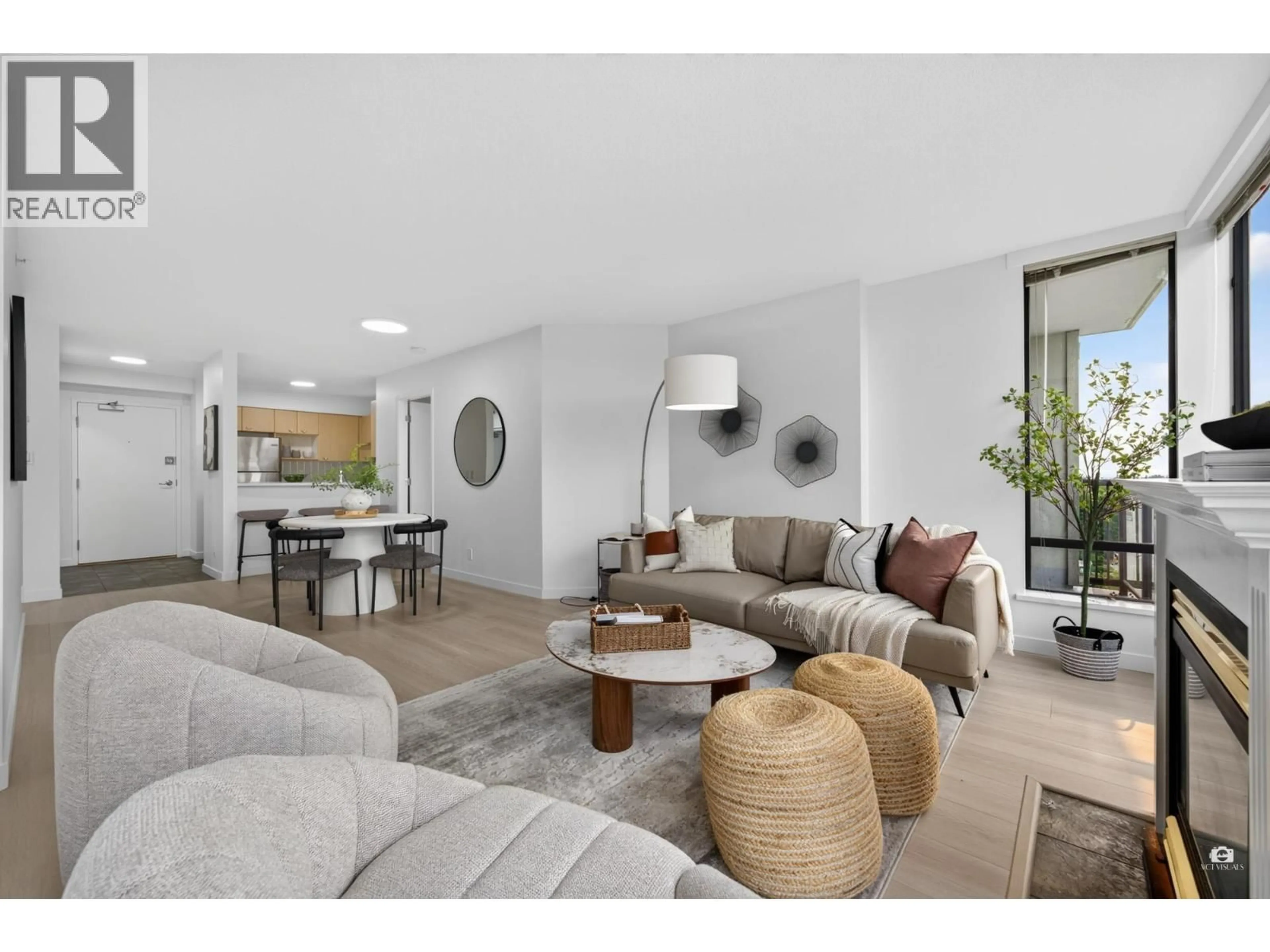 Living room with furniture, unknown for 1302 - 8180 GRANVILLE AVENUE, Richmond British Columbia V6Y4G1
