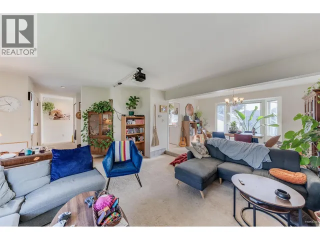 5592 ELIZABETH STREET, Vancouver 4