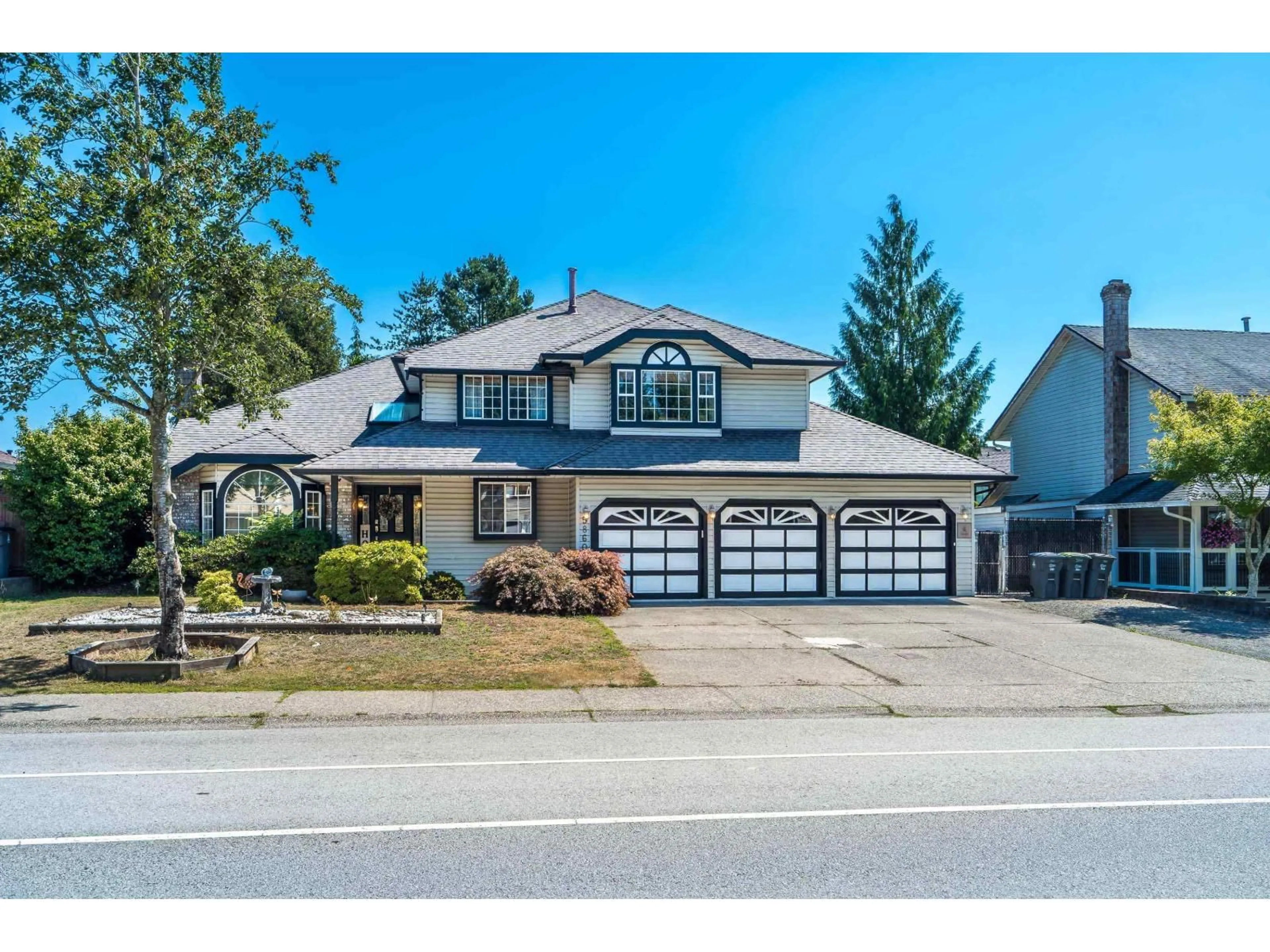 Home with vinyl exterior material, street for 5860 188 STREET, Surrey British Columbia V3S7M1
