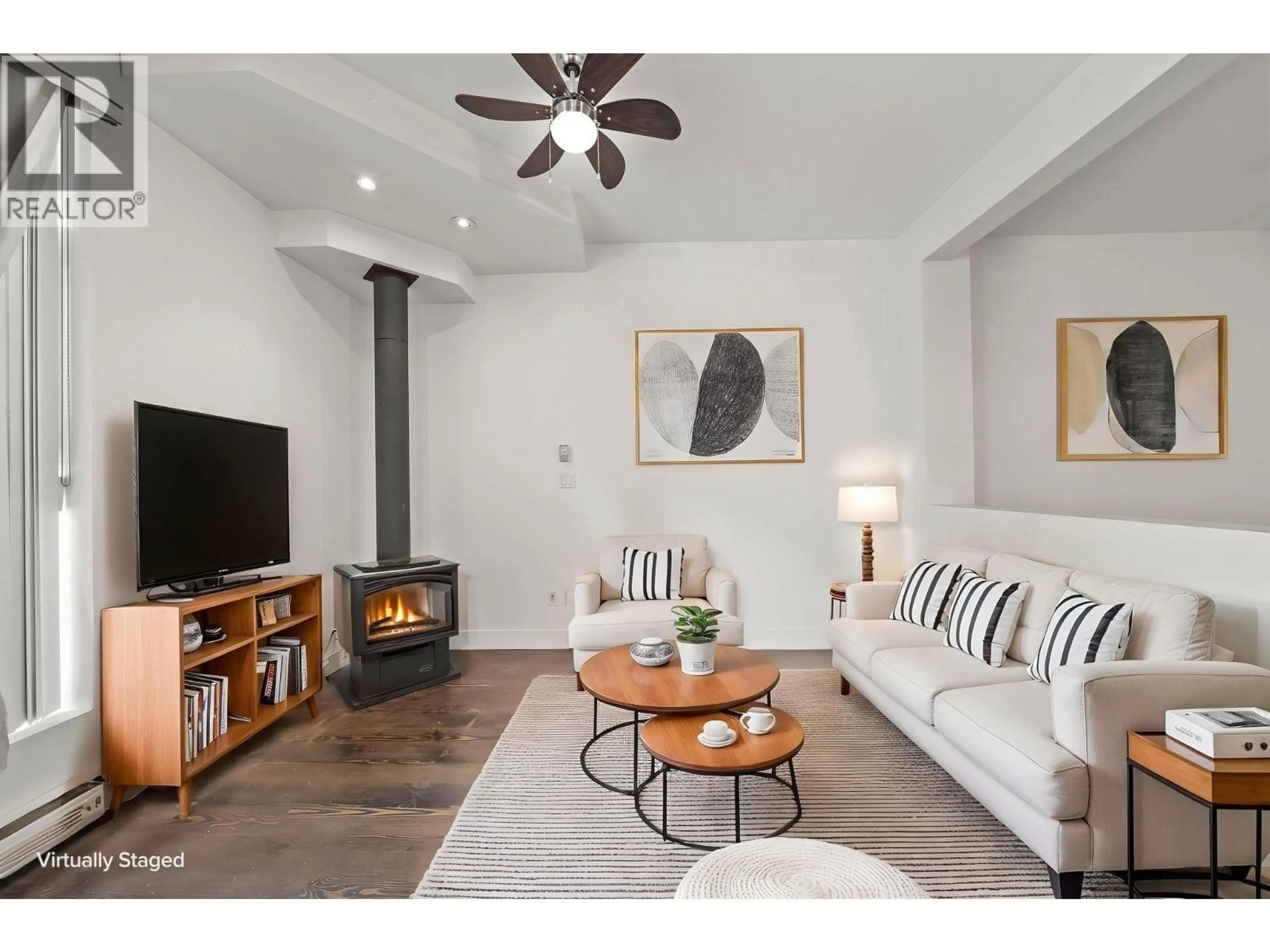 Living room with furniture, unknown for 205 - 8988 HUDSON STREET, Vancouver British Columbia V6P6Z1