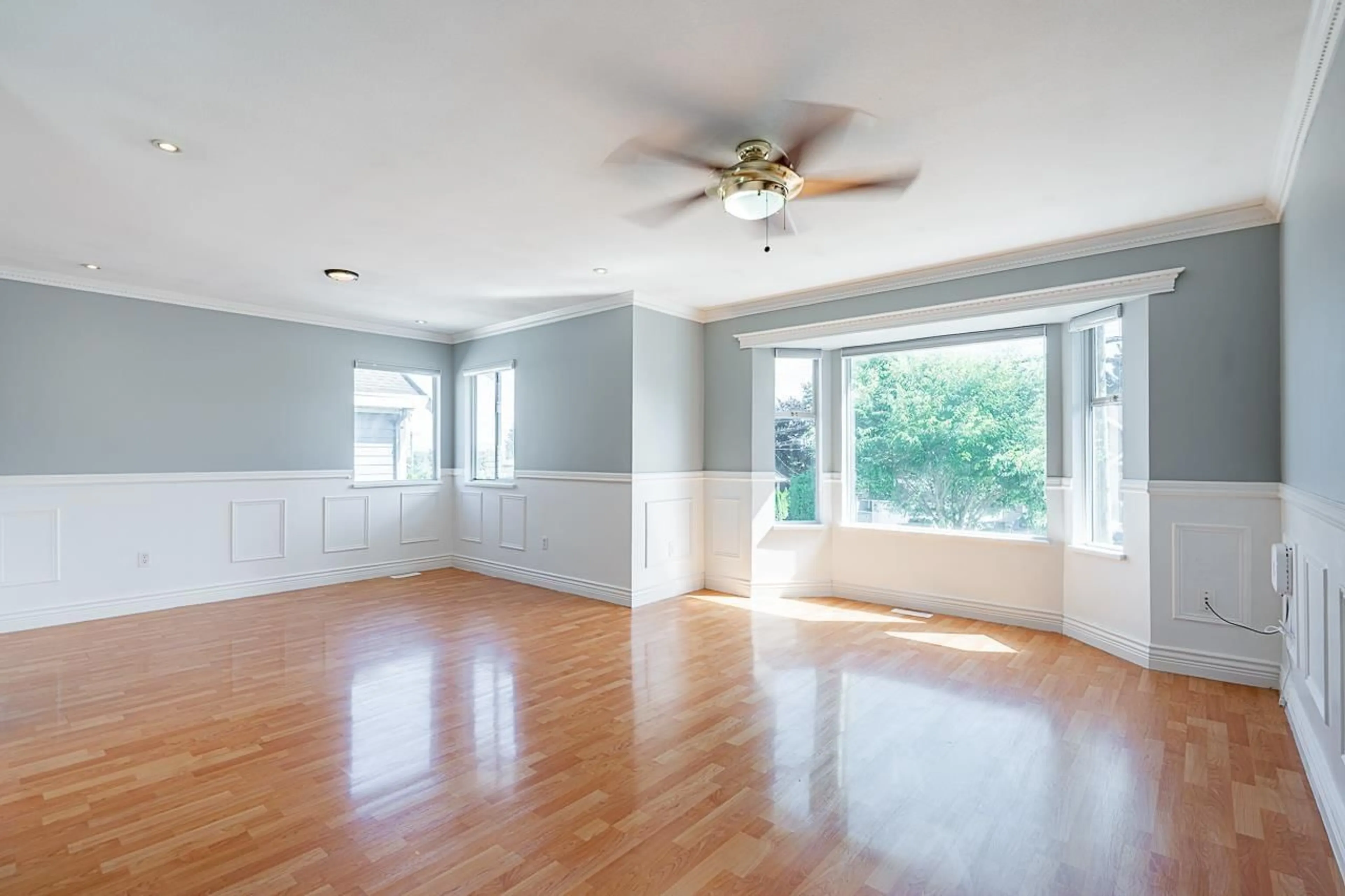 A pic of a room for 19065 60 AVENUE, Surrey British Columbia V3S8A1