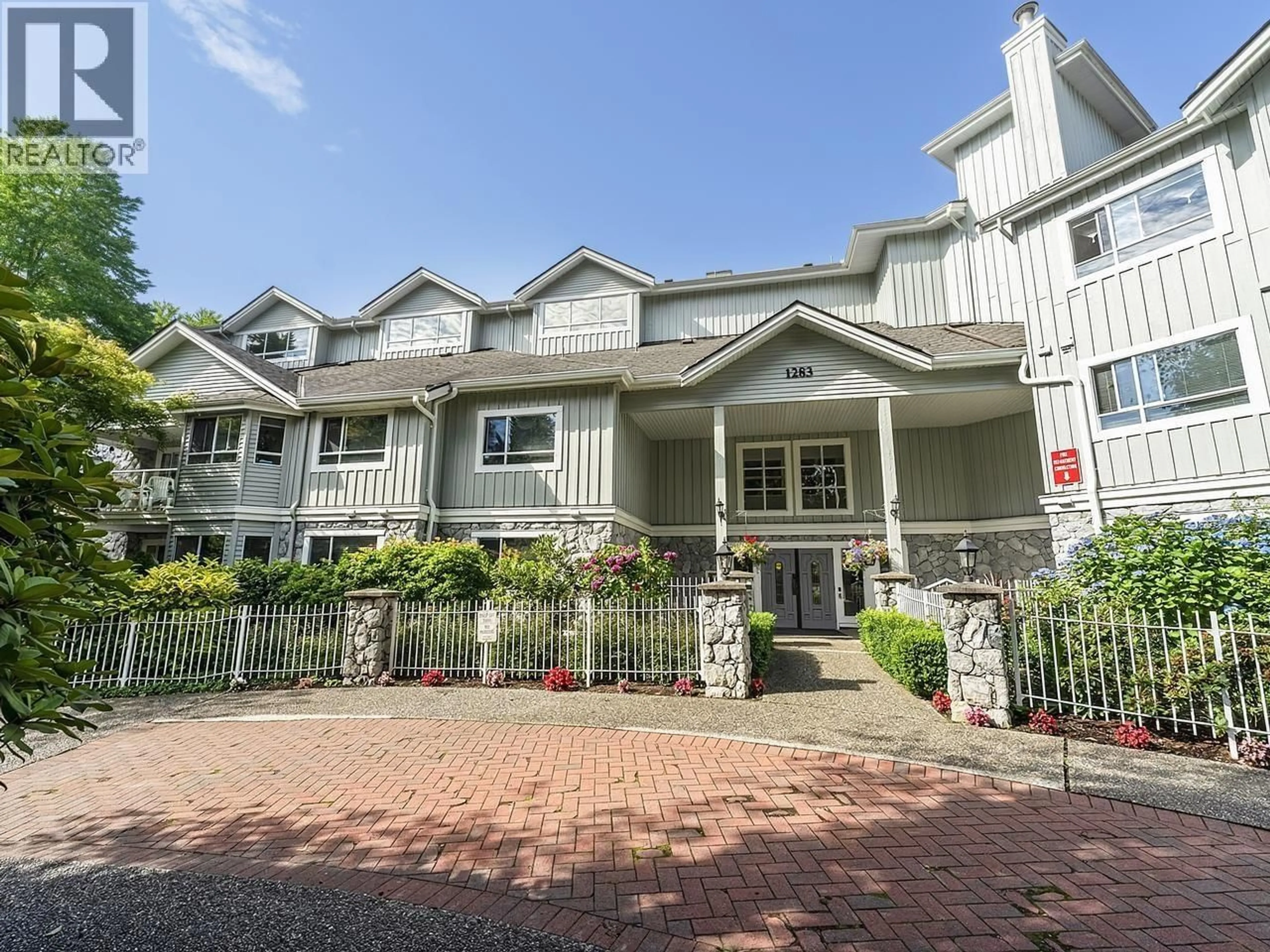 Unknown for 109 - 1283 PARKGATE AVENUE, North Vancouver British Columbia V7H3A3