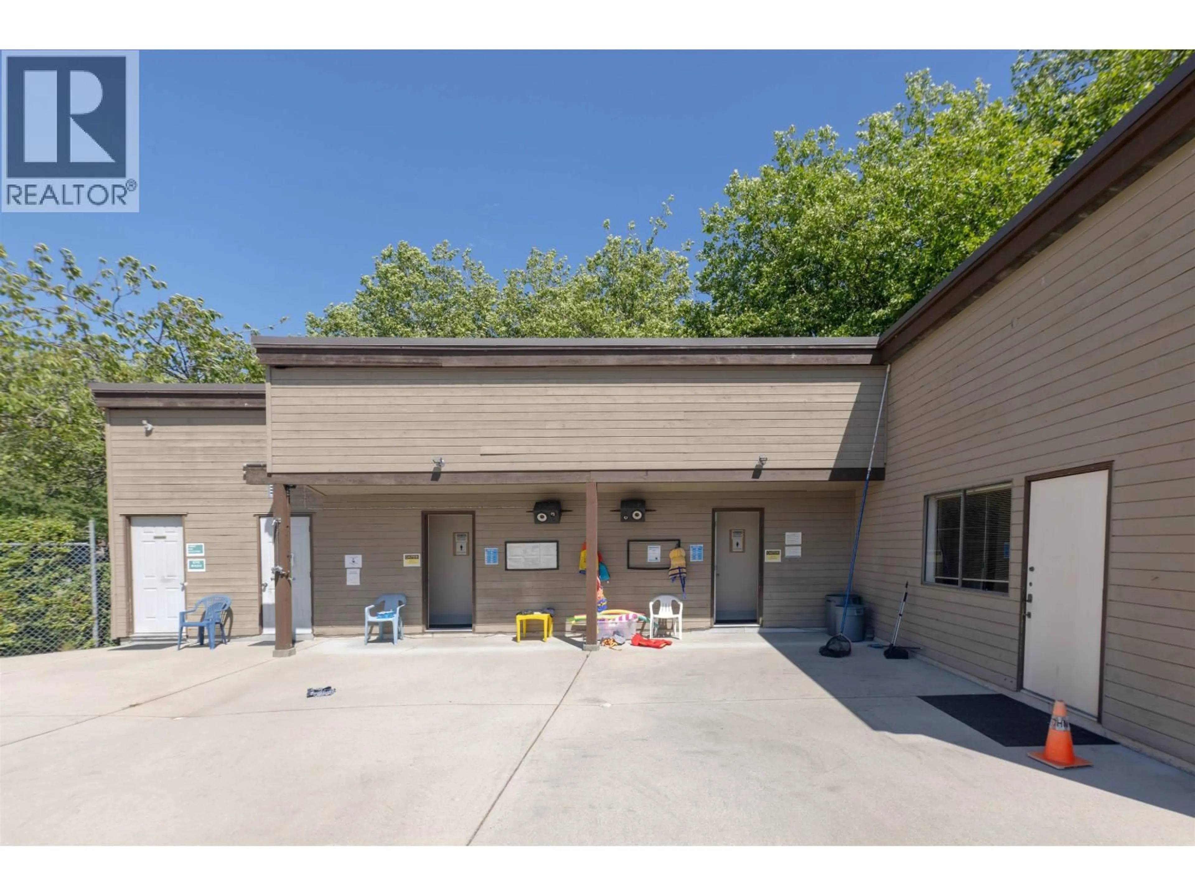 Unknown for 401 - 8120 COLONIAL DRIVE, Richmond British Columbia V7C4V2