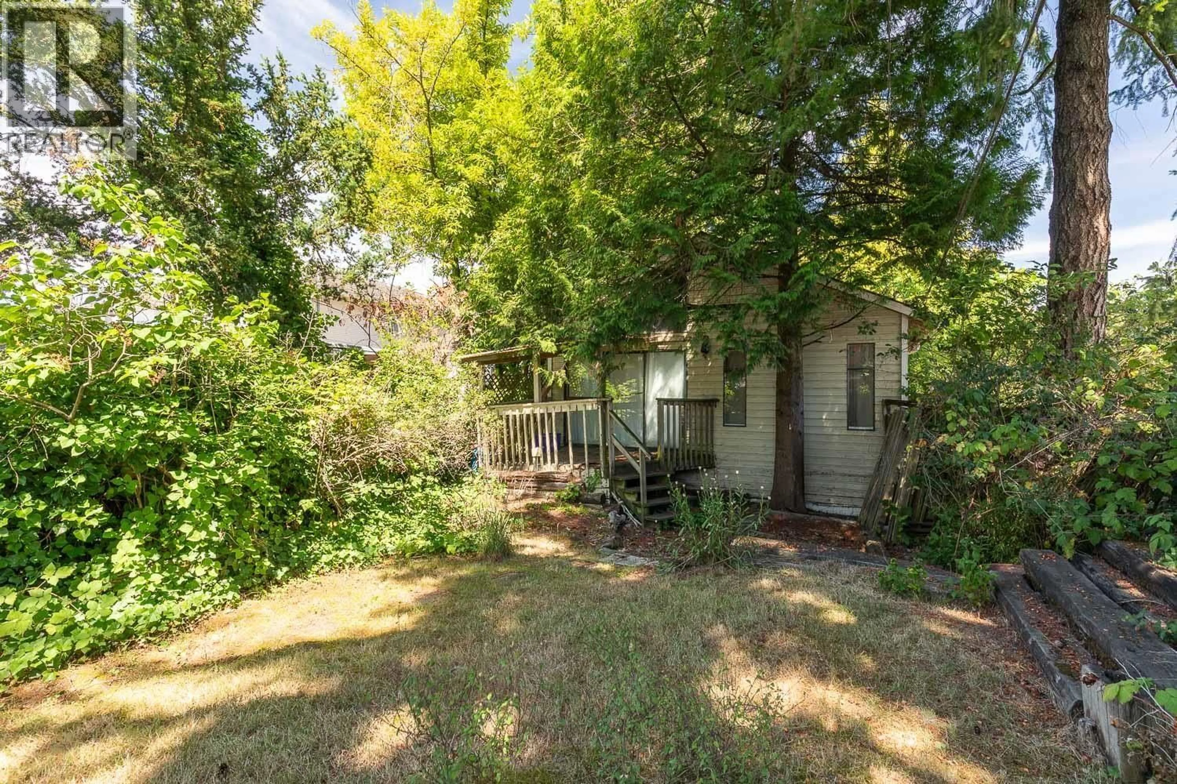 Shed for 1194 18TH AVENUE, Vancouver British Columbia V5V1H2
