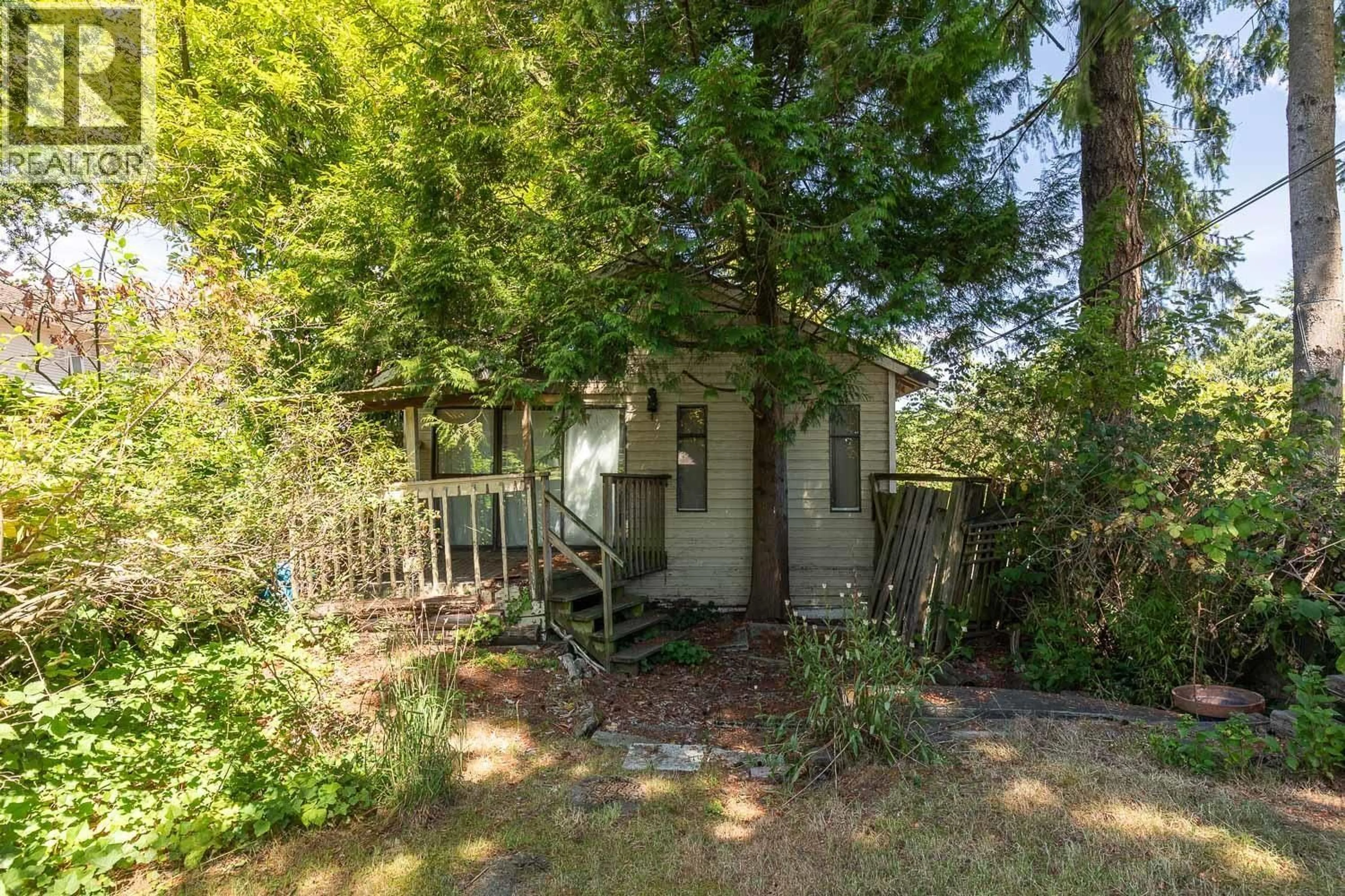 Shed for 1194 18TH AVENUE, Vancouver British Columbia V5V1H2