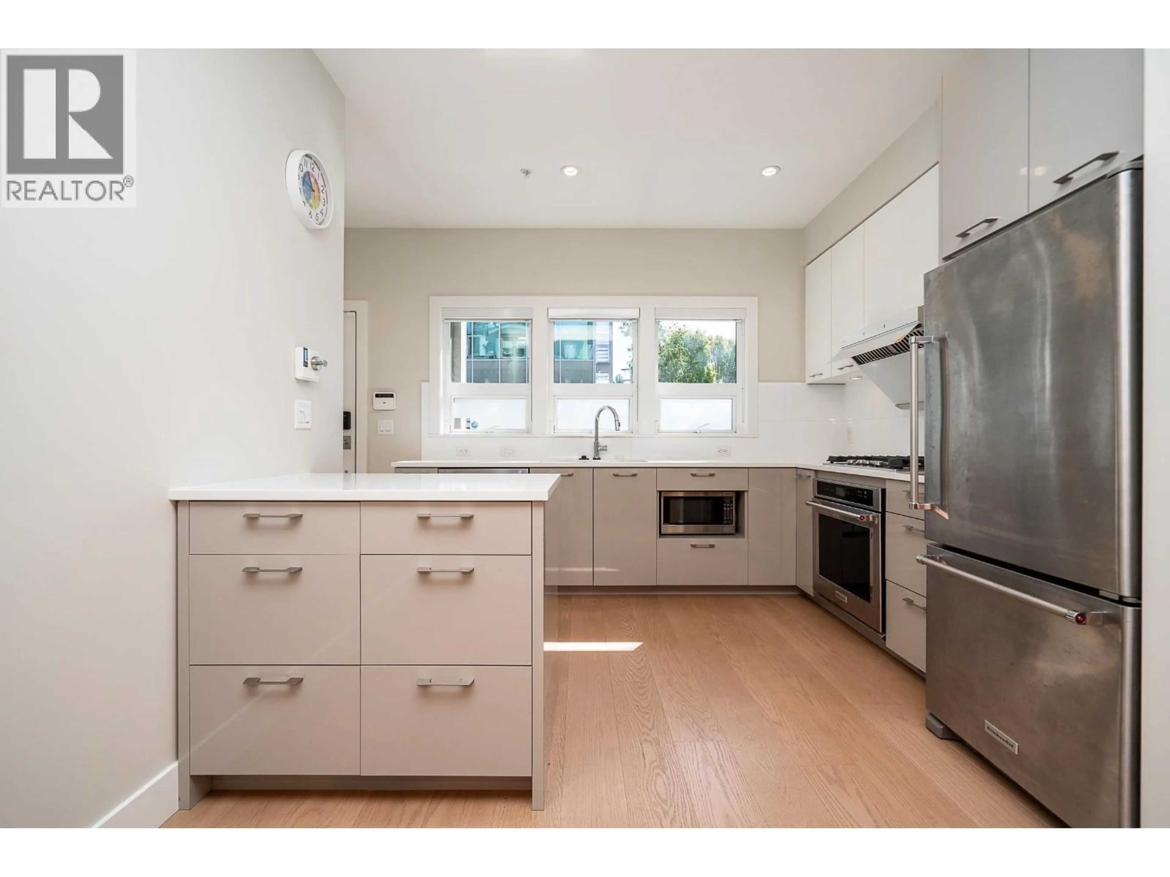 Unknown for 303 - 1768 55A STREET, Delta British Columbia V4M0A9
