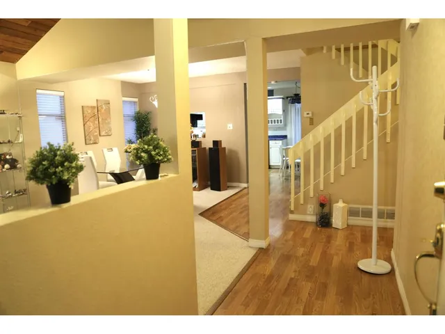 15425 98TH AVENUE, Surrey 4