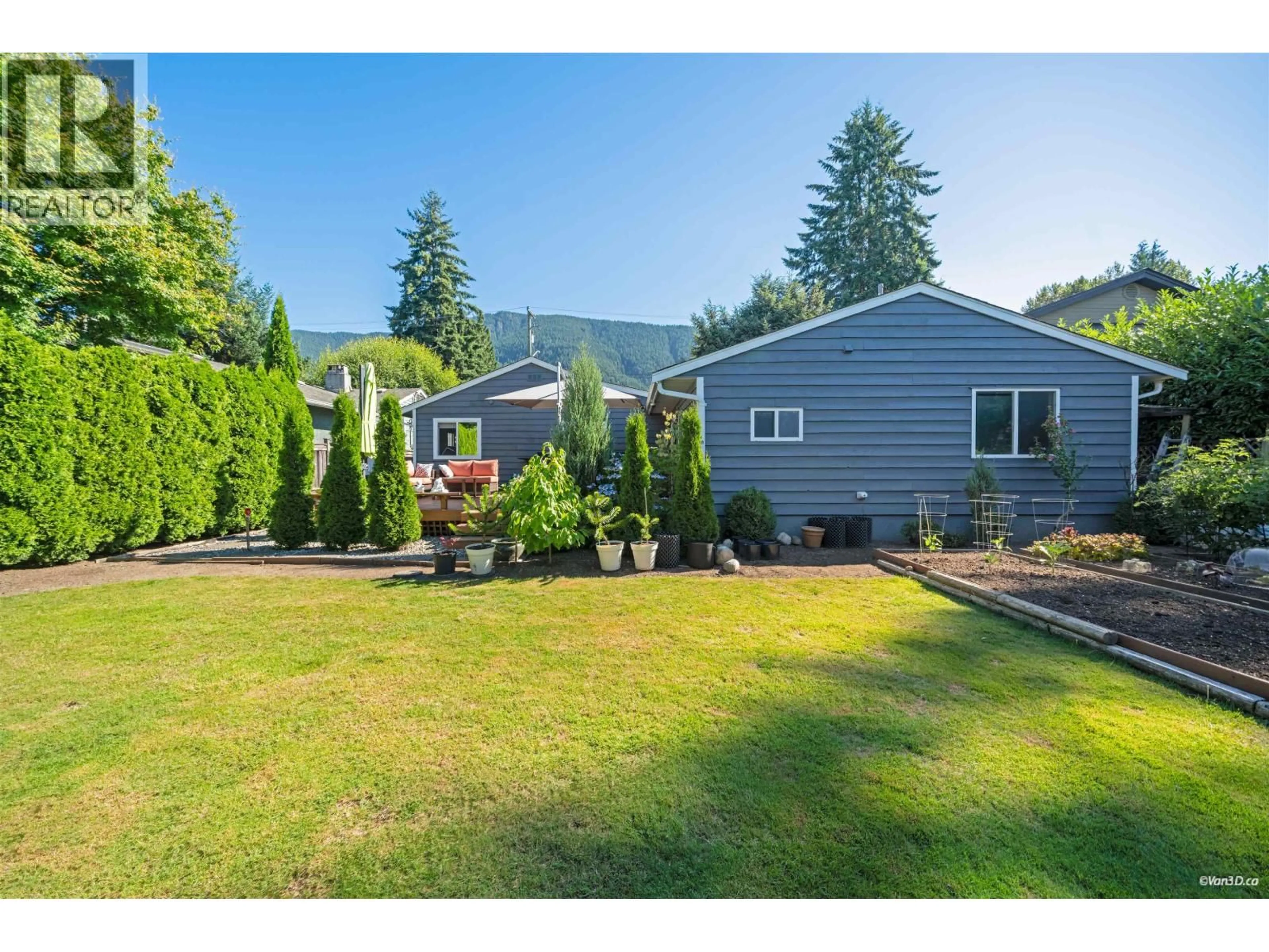 Unknown for 1043 BELVEDERE DRIVE, North Vancouver British Columbia V7R2C6