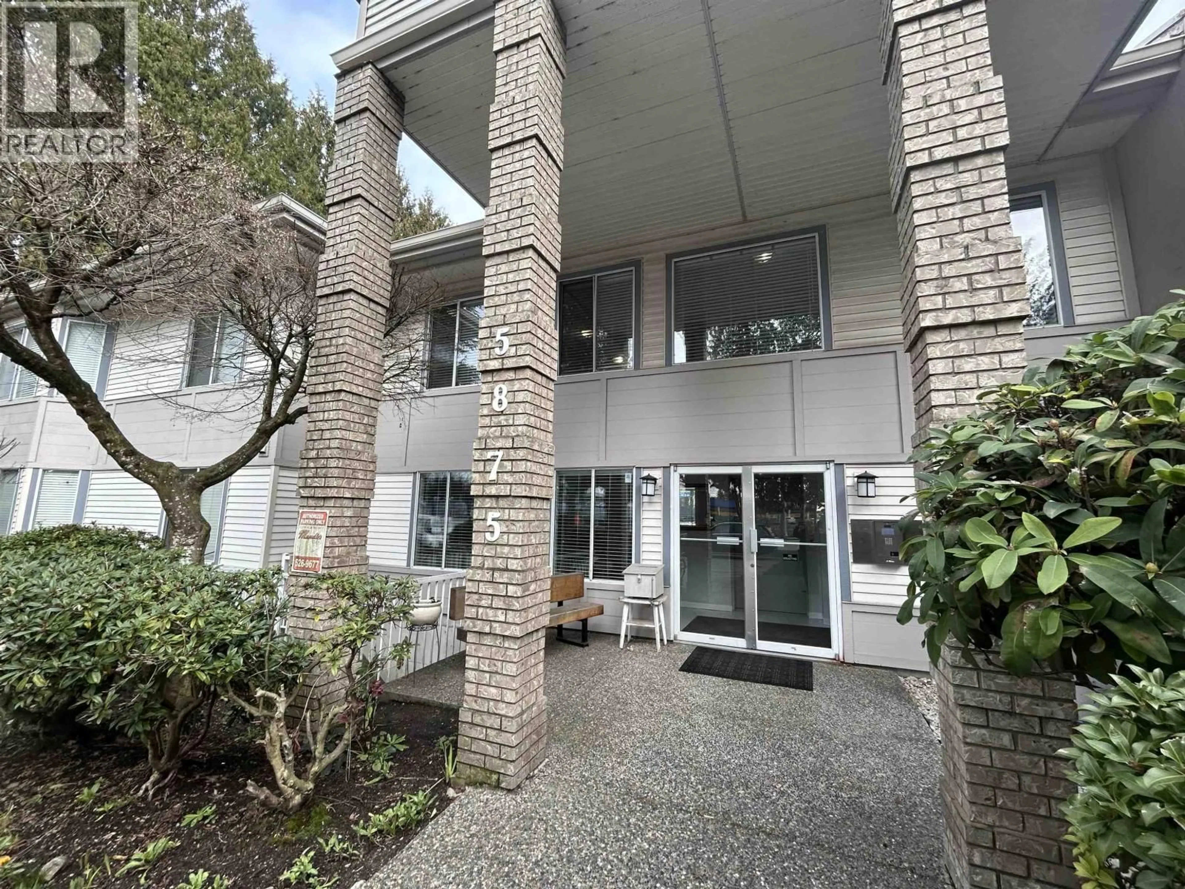 Unknown for 105 - 5875 IMPERIAL STREET, Burnaby British Columbia V5J1G4