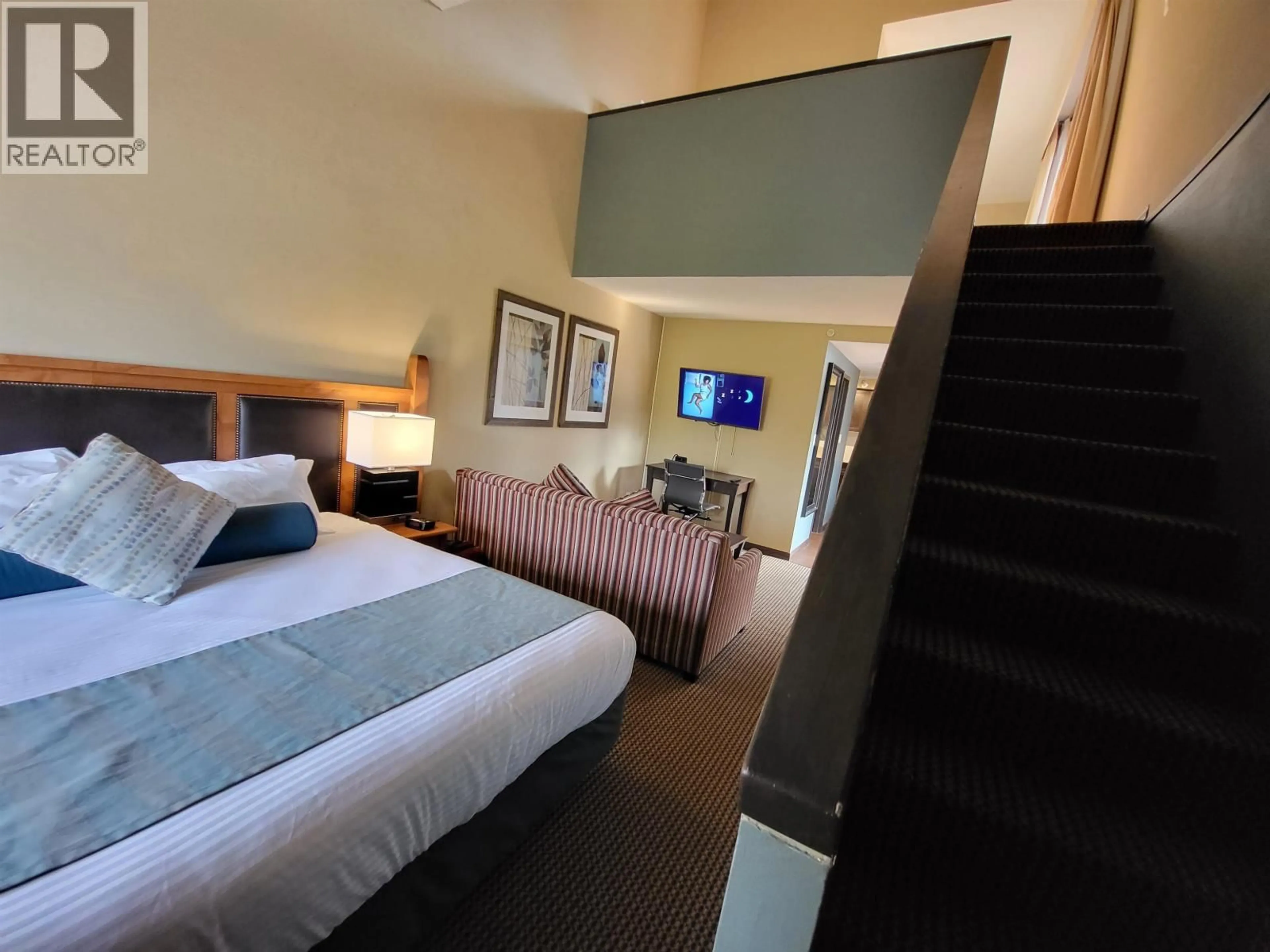 A pic of a room for 220 - 4220 GATEWAY DRIVE, Whistler British Columbia V8E0Z7
