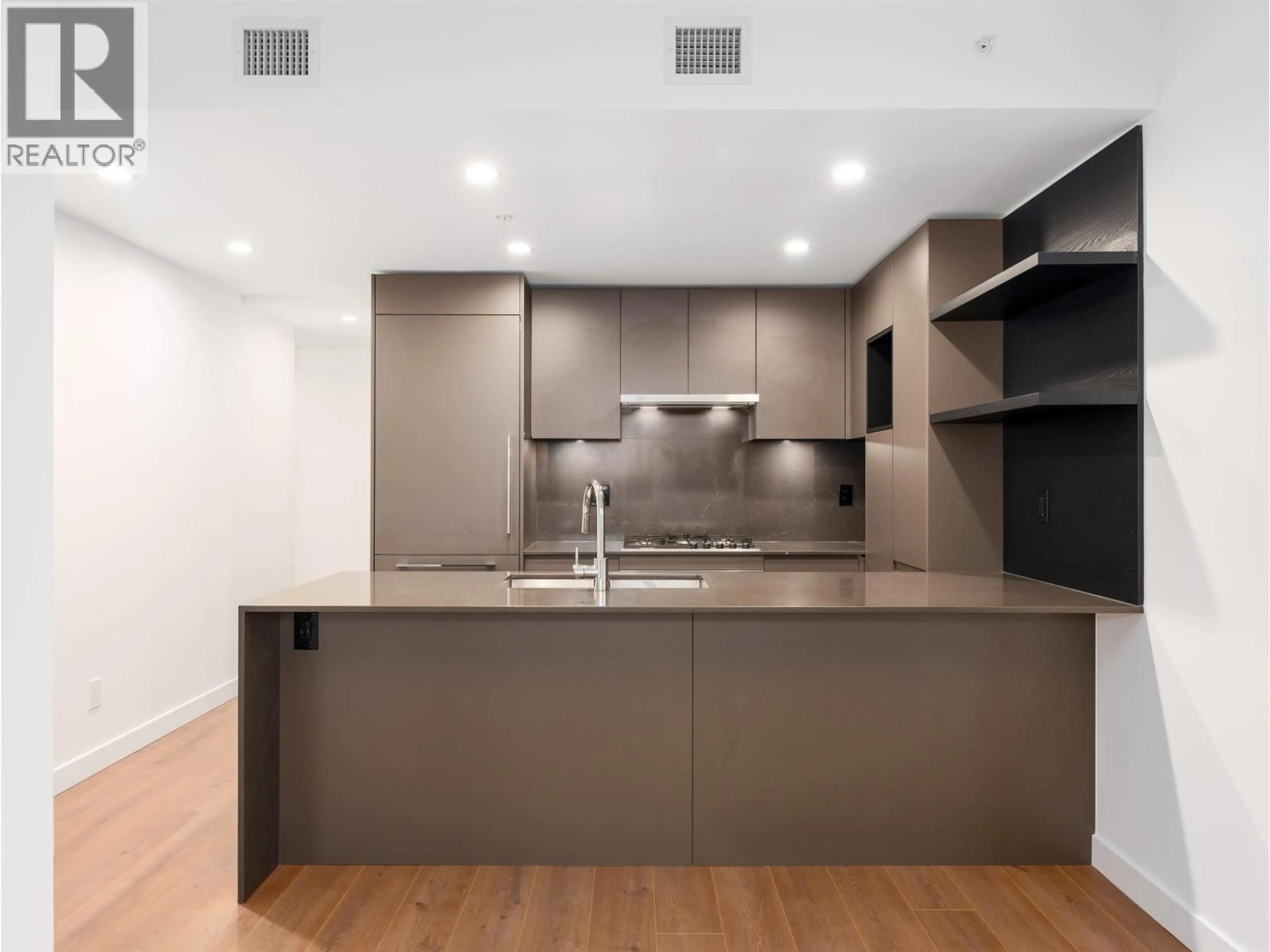 Open concept kitchen, unknown for 3009 - 2181 MADISON AVENUE, Burnaby British Columbia V5C0N4