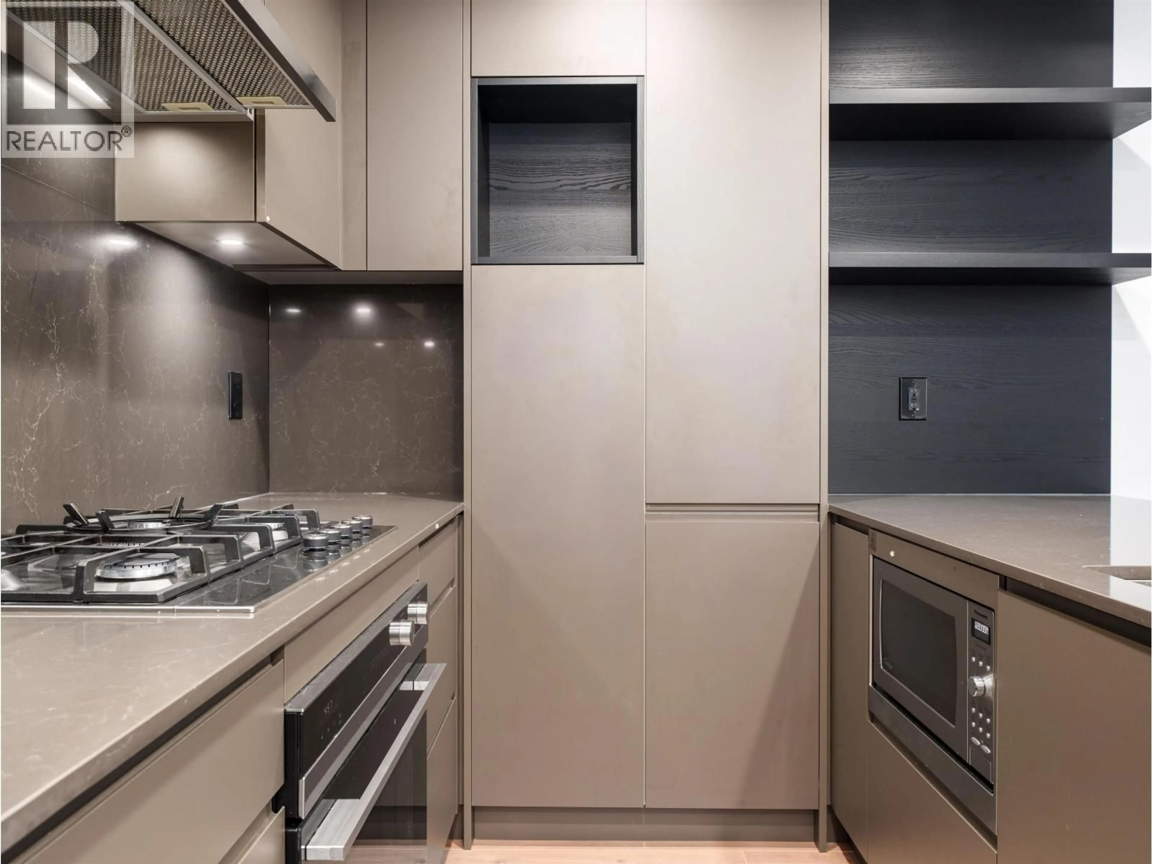 Standard kitchen, unknown for 3009 - 2181 MADISON AVENUE, Burnaby British Columbia V5C0N4