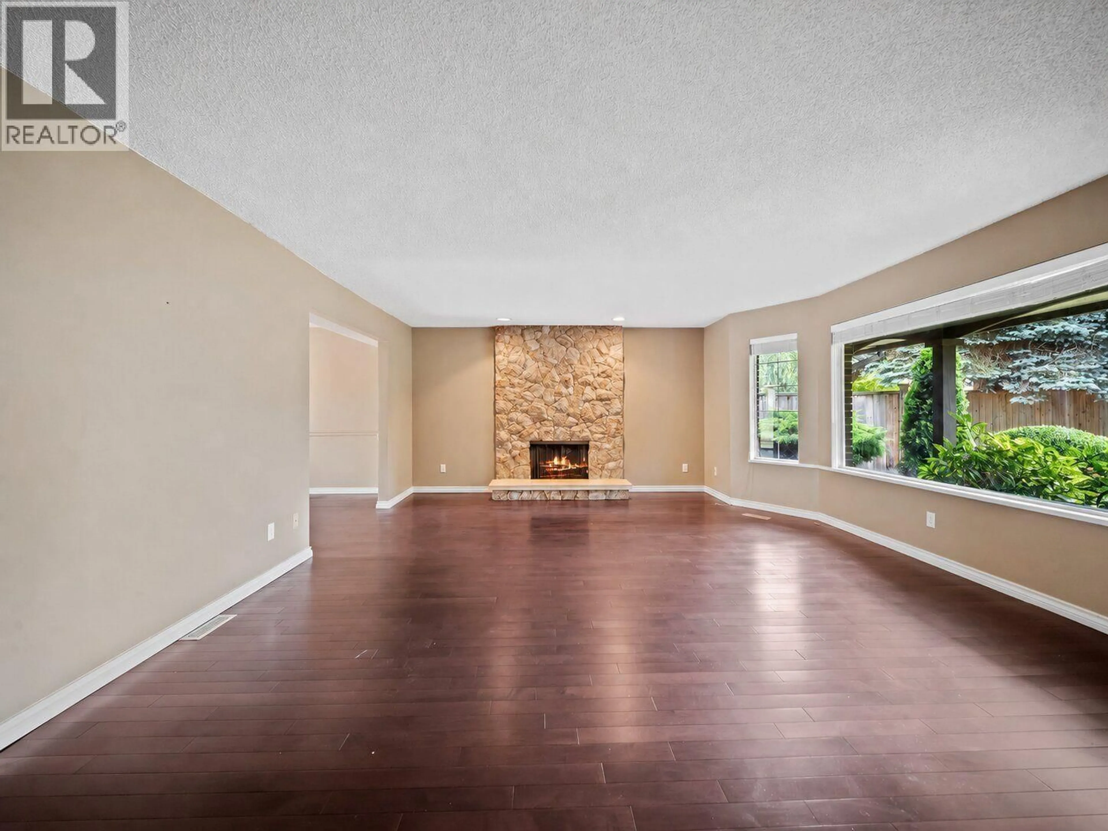 Living room with furniture, unknown for 4237 CANDLEWOOD DRIVE, Richmond British Columbia V7C4V9