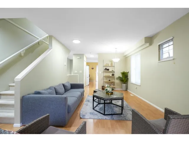 16 - 12110 75A AVENUE, Surrey 3