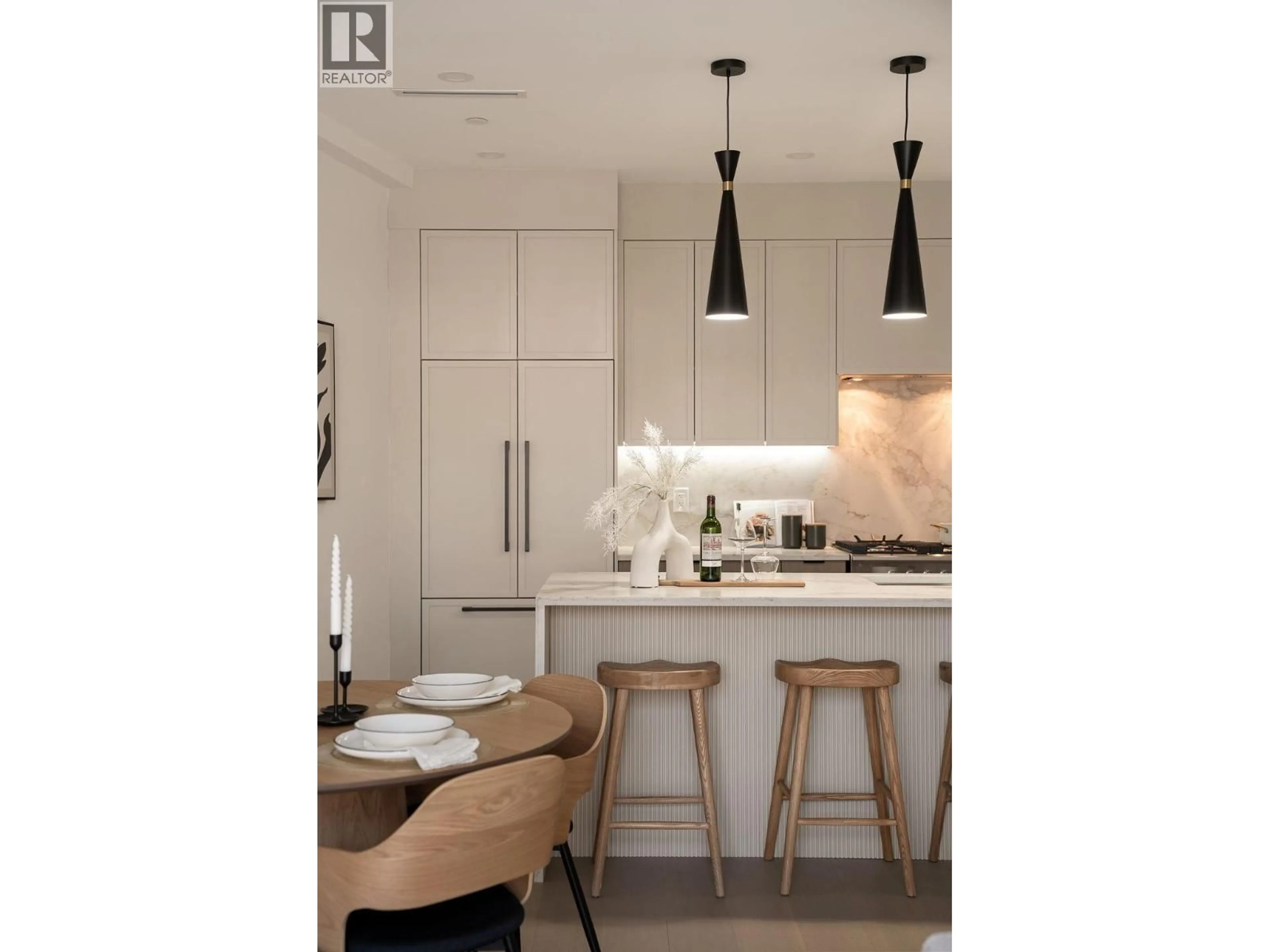 Contemporary kitchen, unknown for 1 - 2282 8TH AVENUE, Vancouver British Columbia V5N1V5