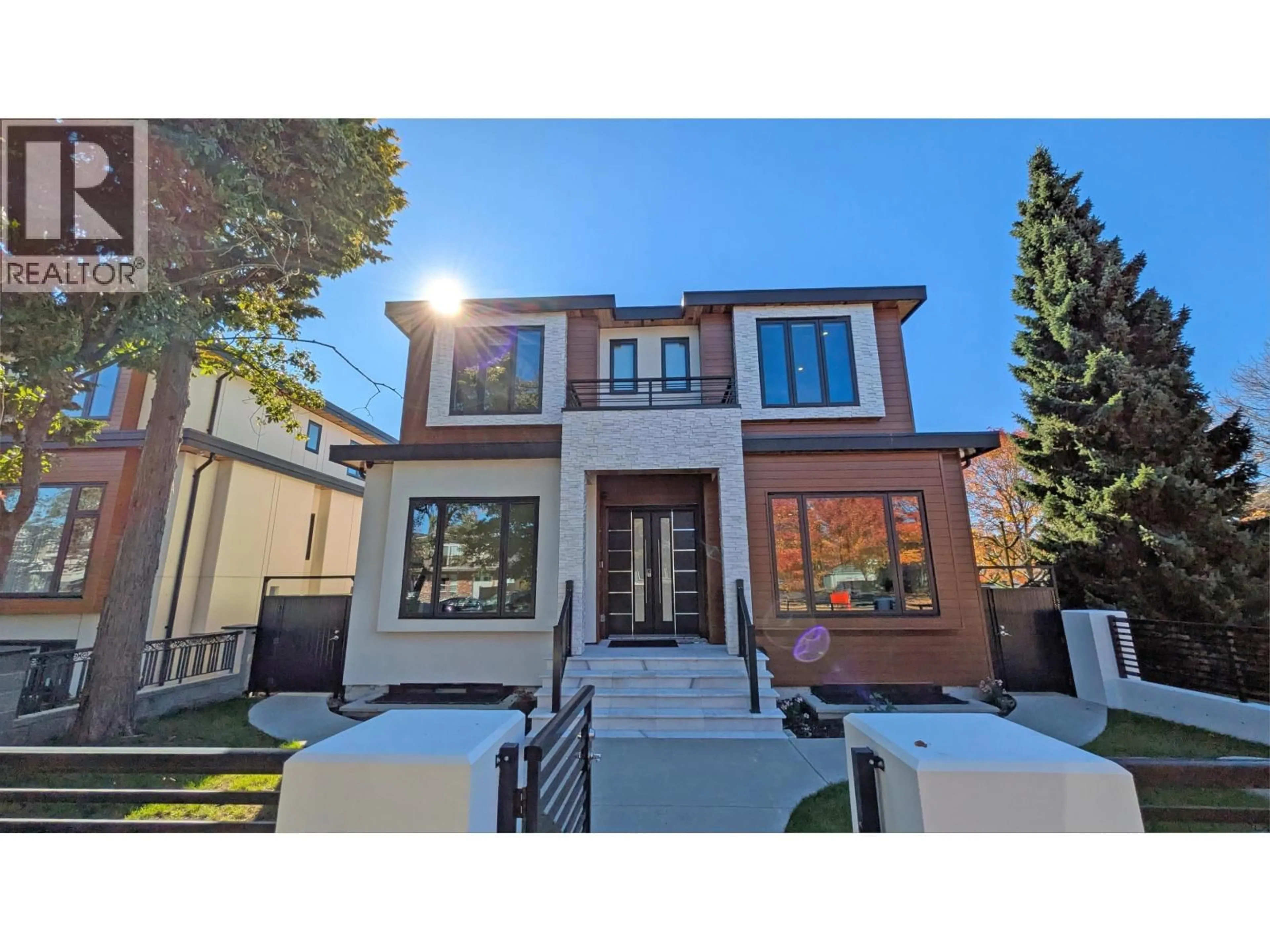 Home with brick exterior material, street for 108 51ST AVENUE, Vancouver British Columbia V5X1C3
