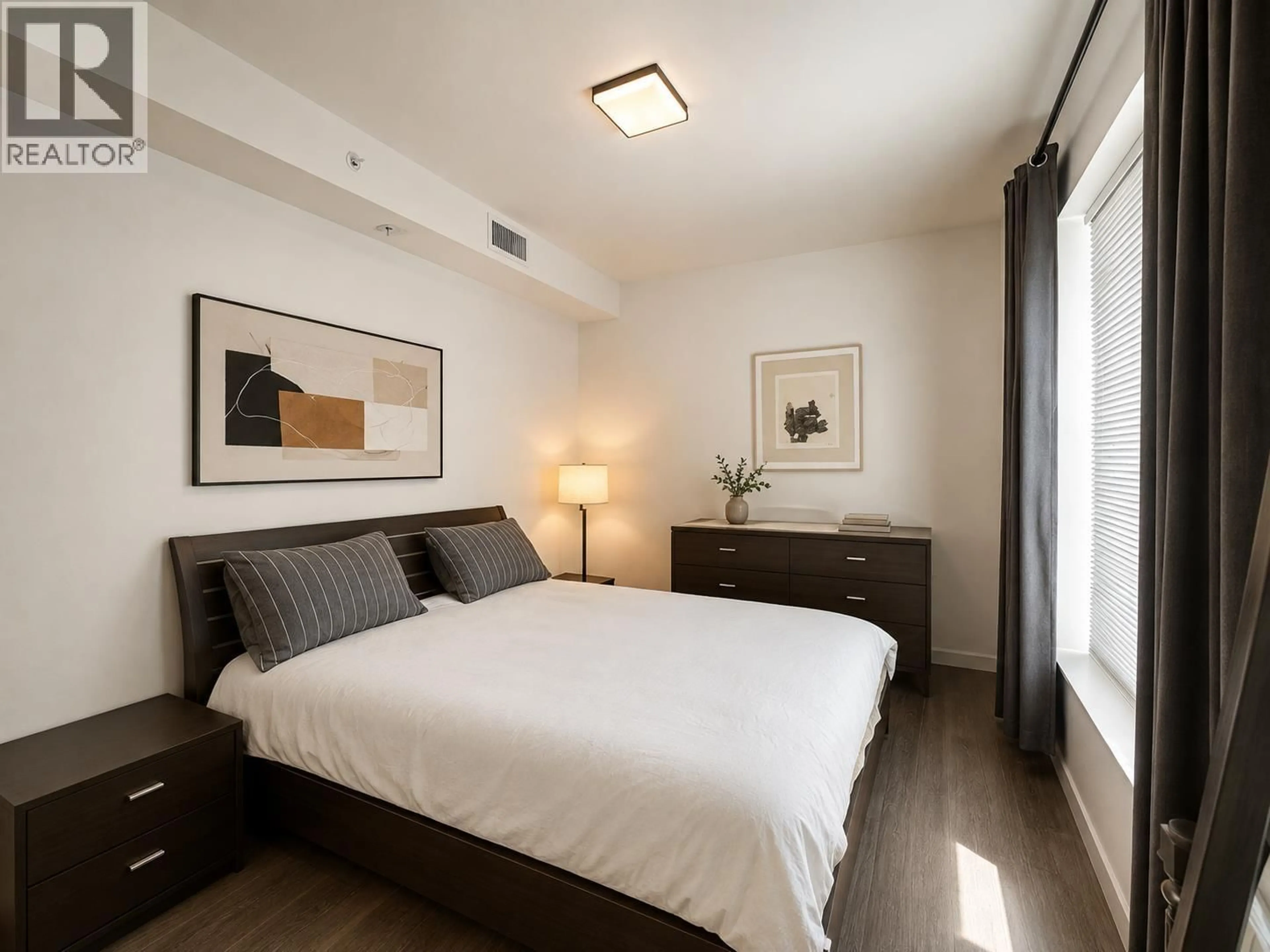 Bedroom with bed, unknown for 104 - 5383 CAMBIE STREET, Vancouver British Columbia V5Z2Z9