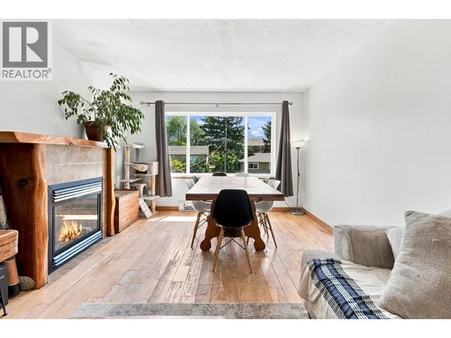 1771 HARRIS ROAD, Squamish 5