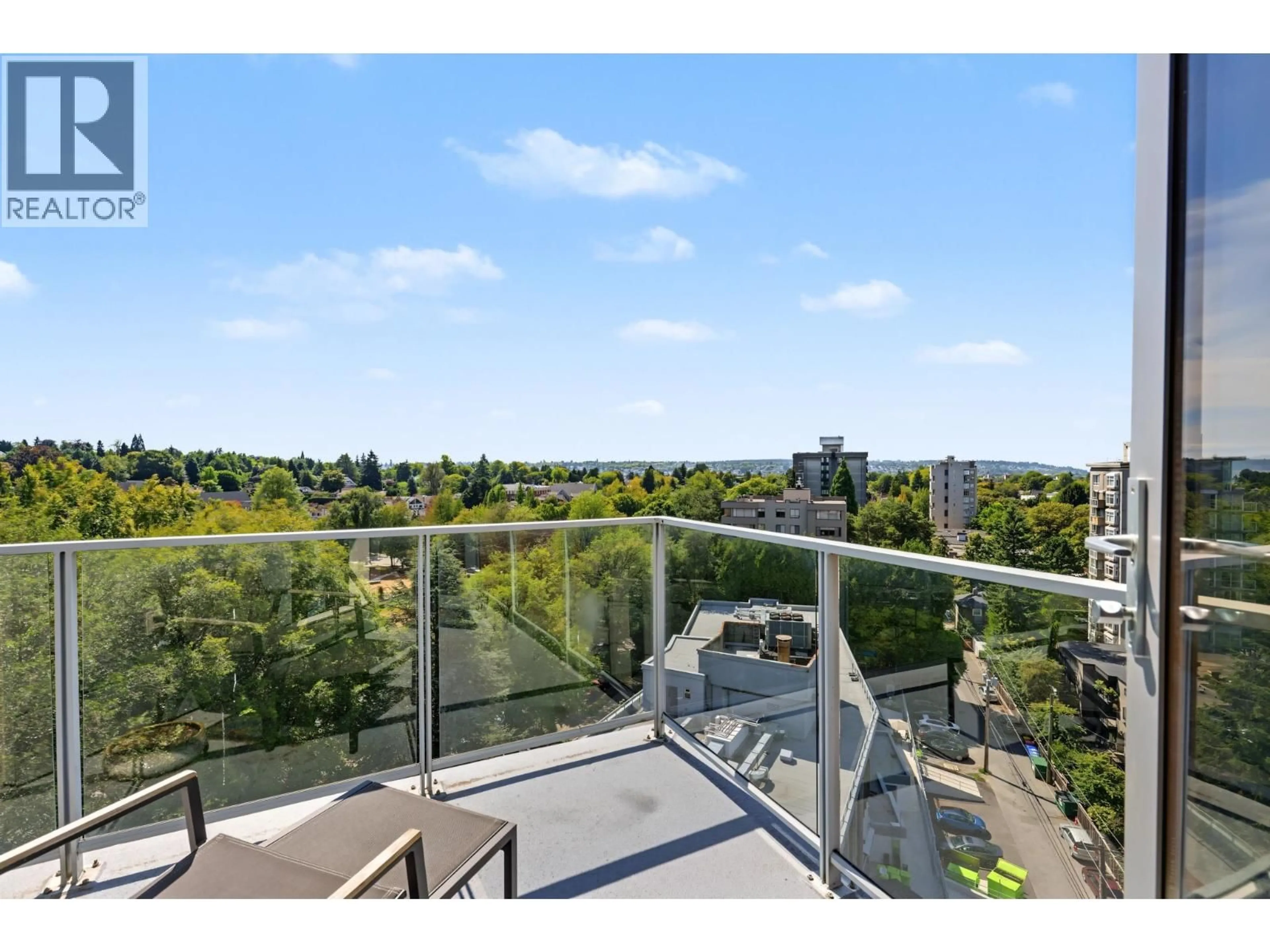 Balcony in the apartment, city buildings view from balcony for 1201 - 2965 FIR STREET, Vancouver British Columbia V6J5M9