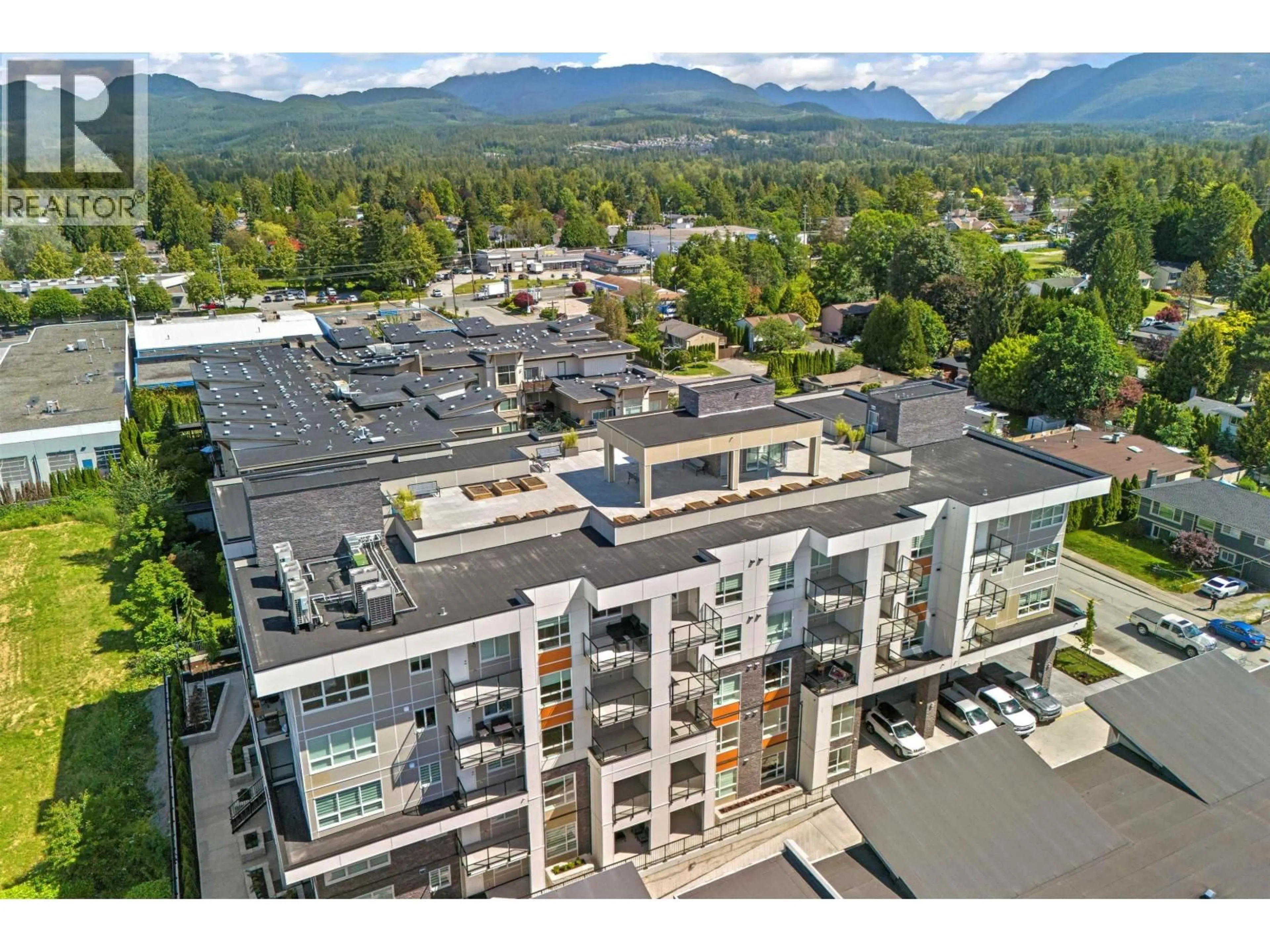 A pic from outside/outdoor area/front of a property/back of a property/a pic from drone, mountain view for 510 - 11913 BURNETT STREET, Maple Ridge British Columbia V2X4N1