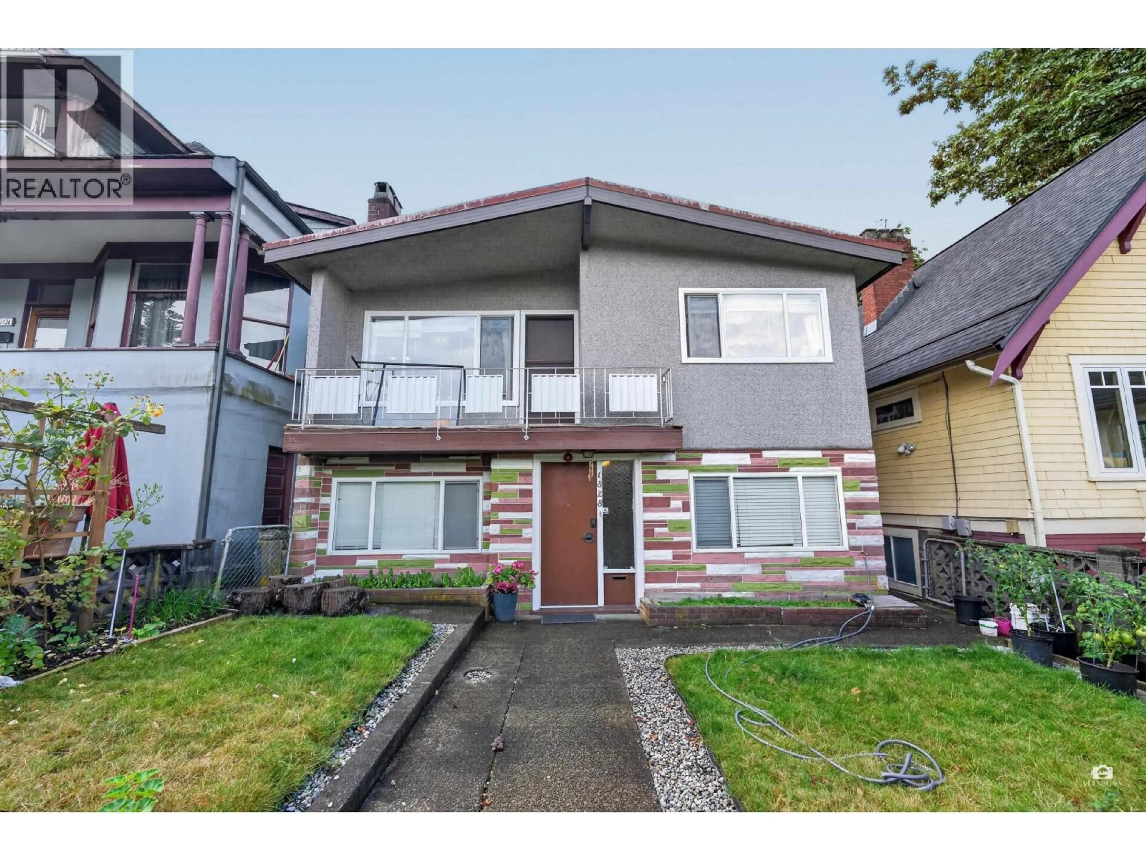 Unknown for 1828 PARKER STREET, Vancouver British Columbia V5L2K9