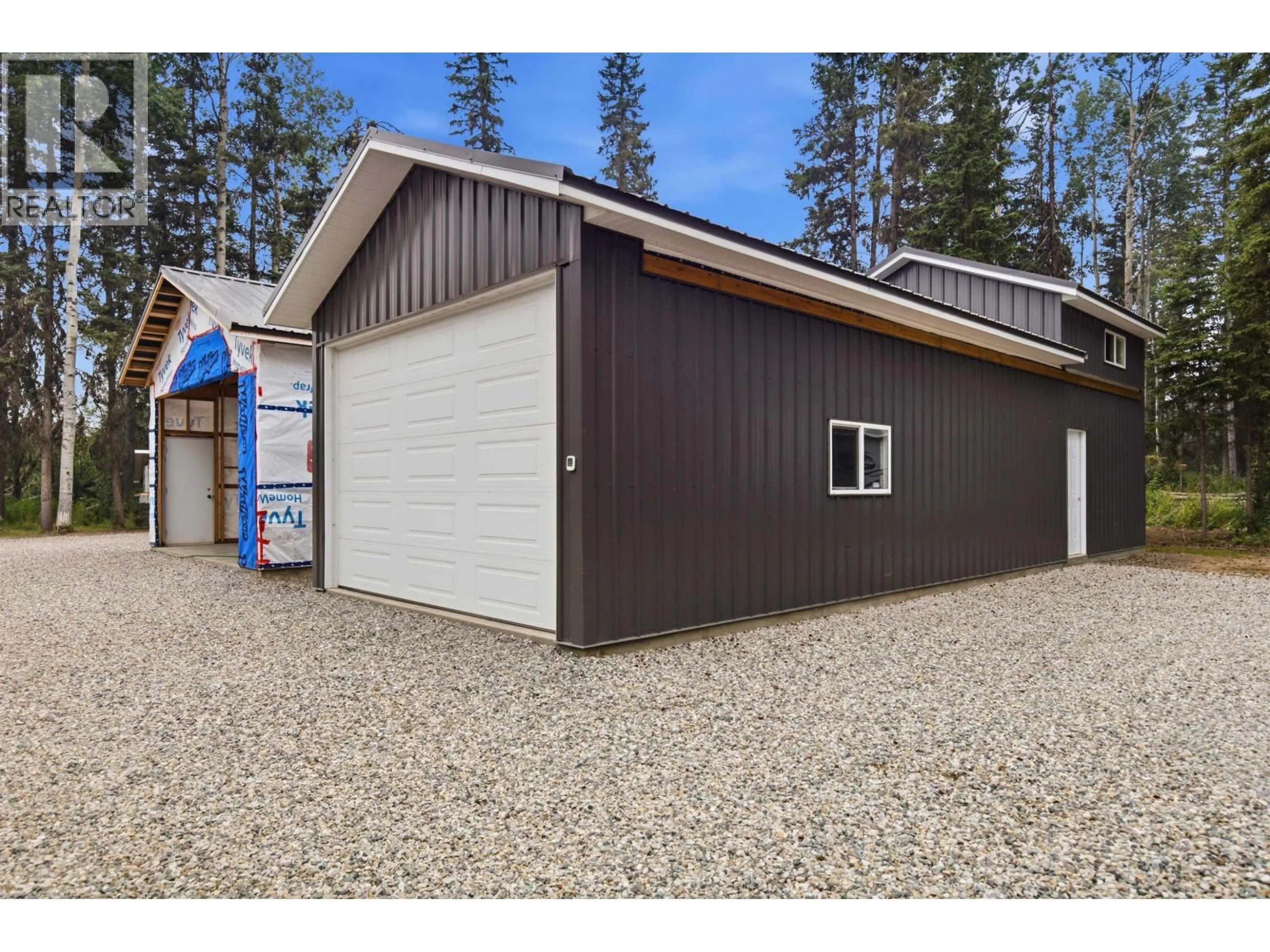 Indoor garage for 3845 ALLPRESS ROAD, 150 Mile House British Columbia V0K2G0