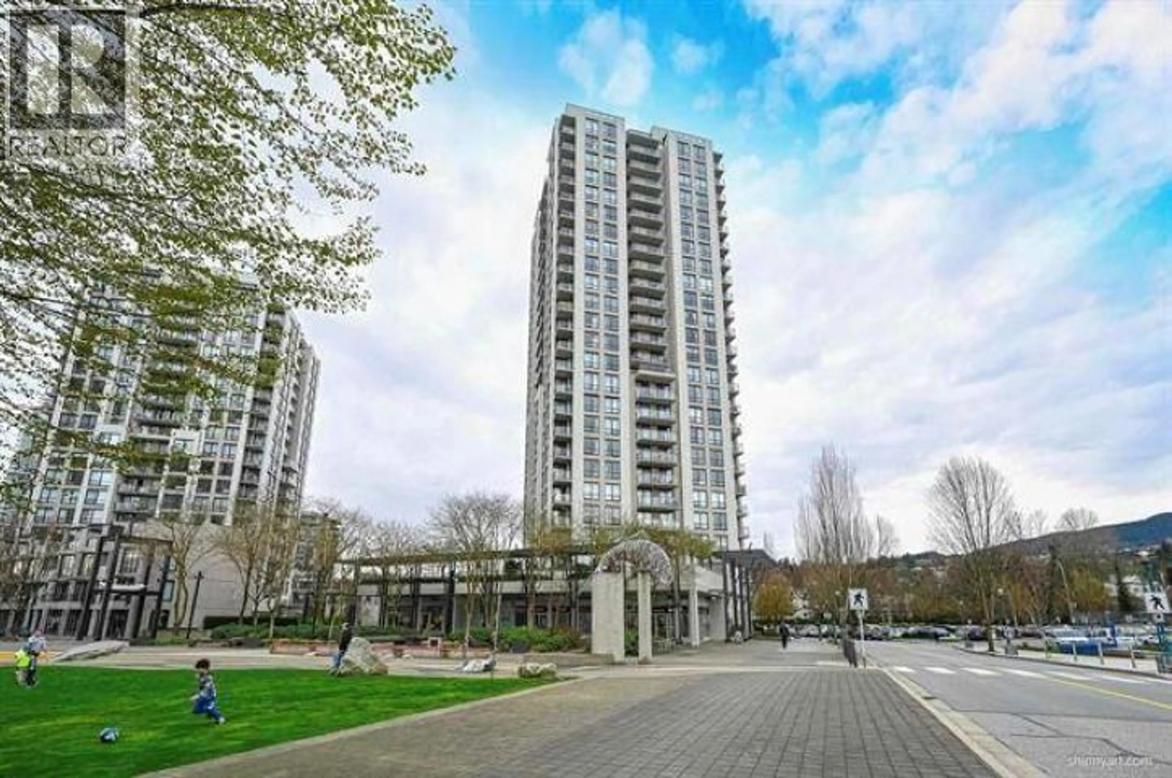 Patio, unknown for 708 - 2982 BURLINGTON DRIVE, Coquitlam British Columbia V3B0B3