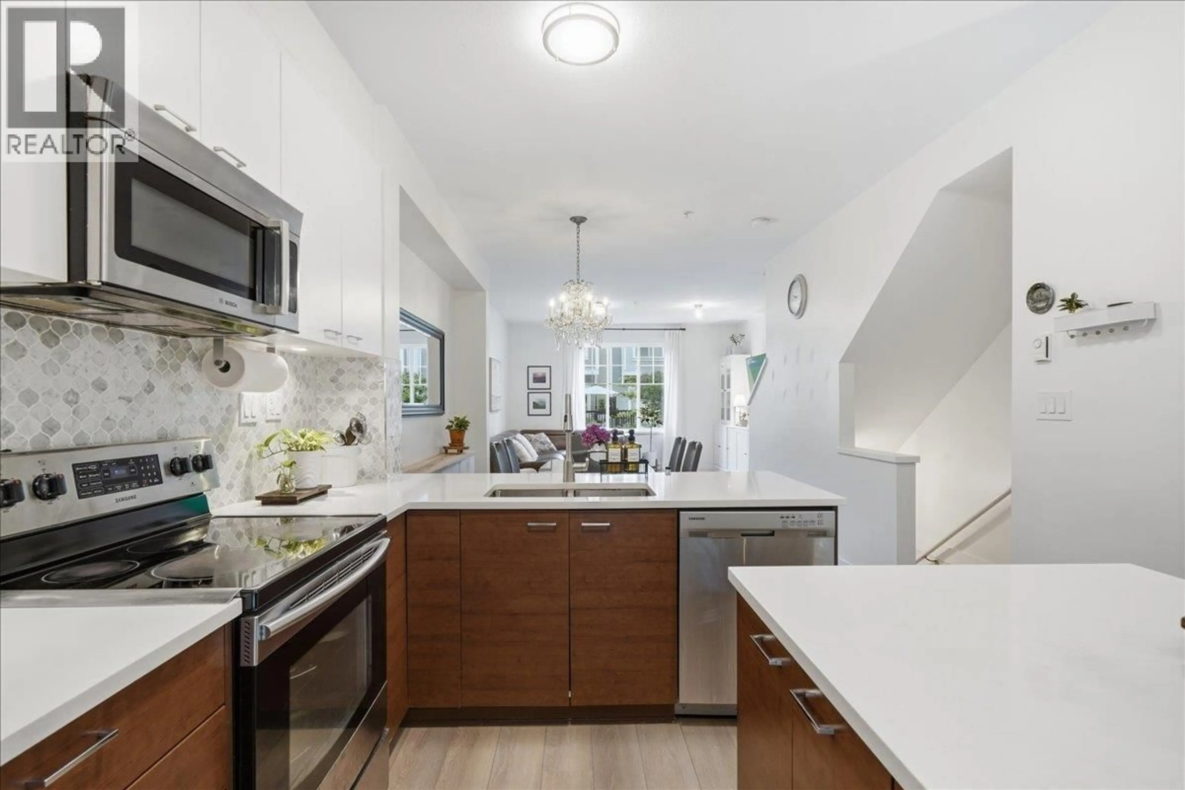 Open concept kitchen, unknown for 88 - 3010 RIVERBEND DRIVE, Coquitlam British Columbia V3C0B8
