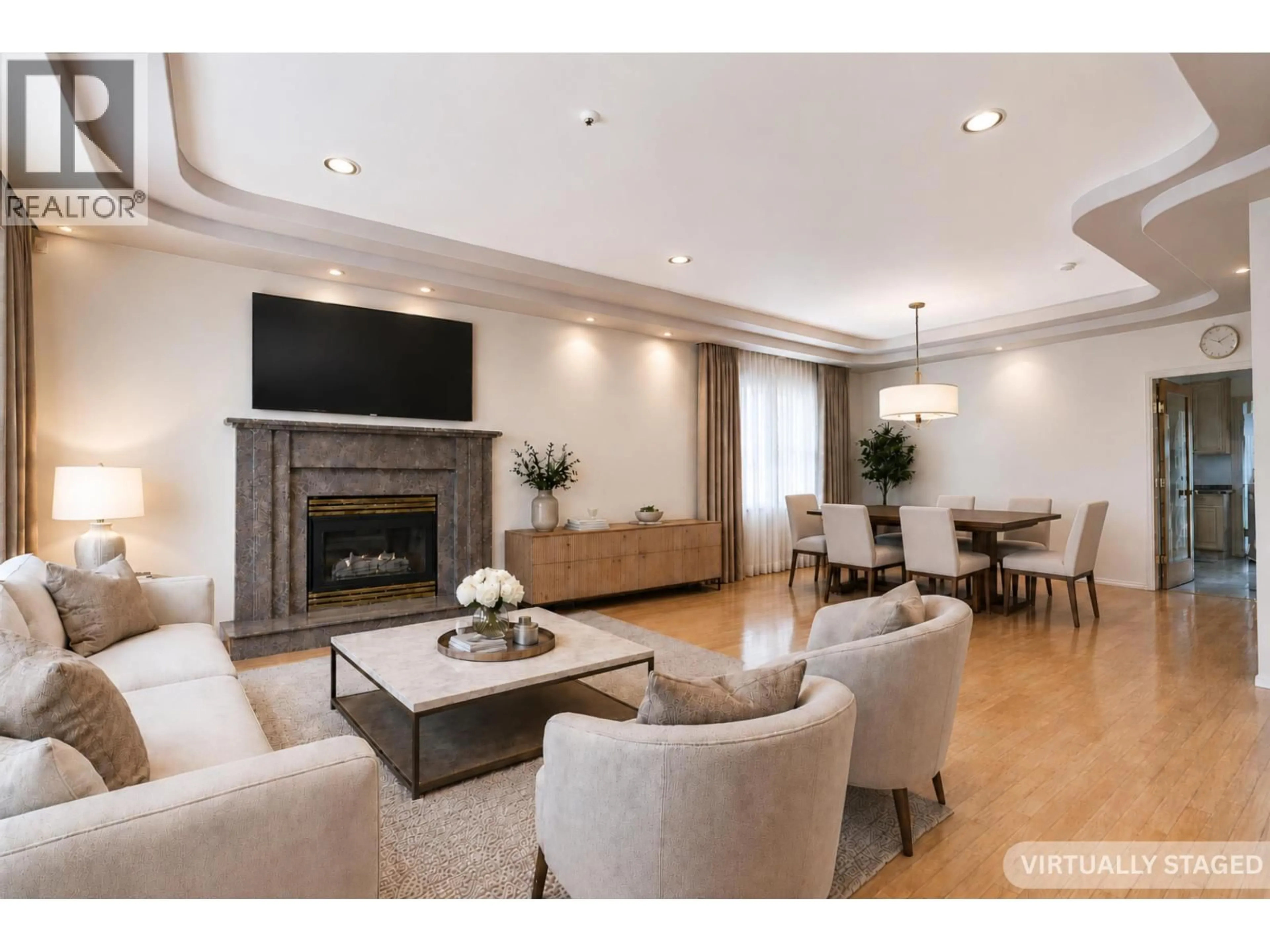 Living room with furniture, unknown for 2304 GARDEN DRIVE, Vancouver British Columbia V5N4X3