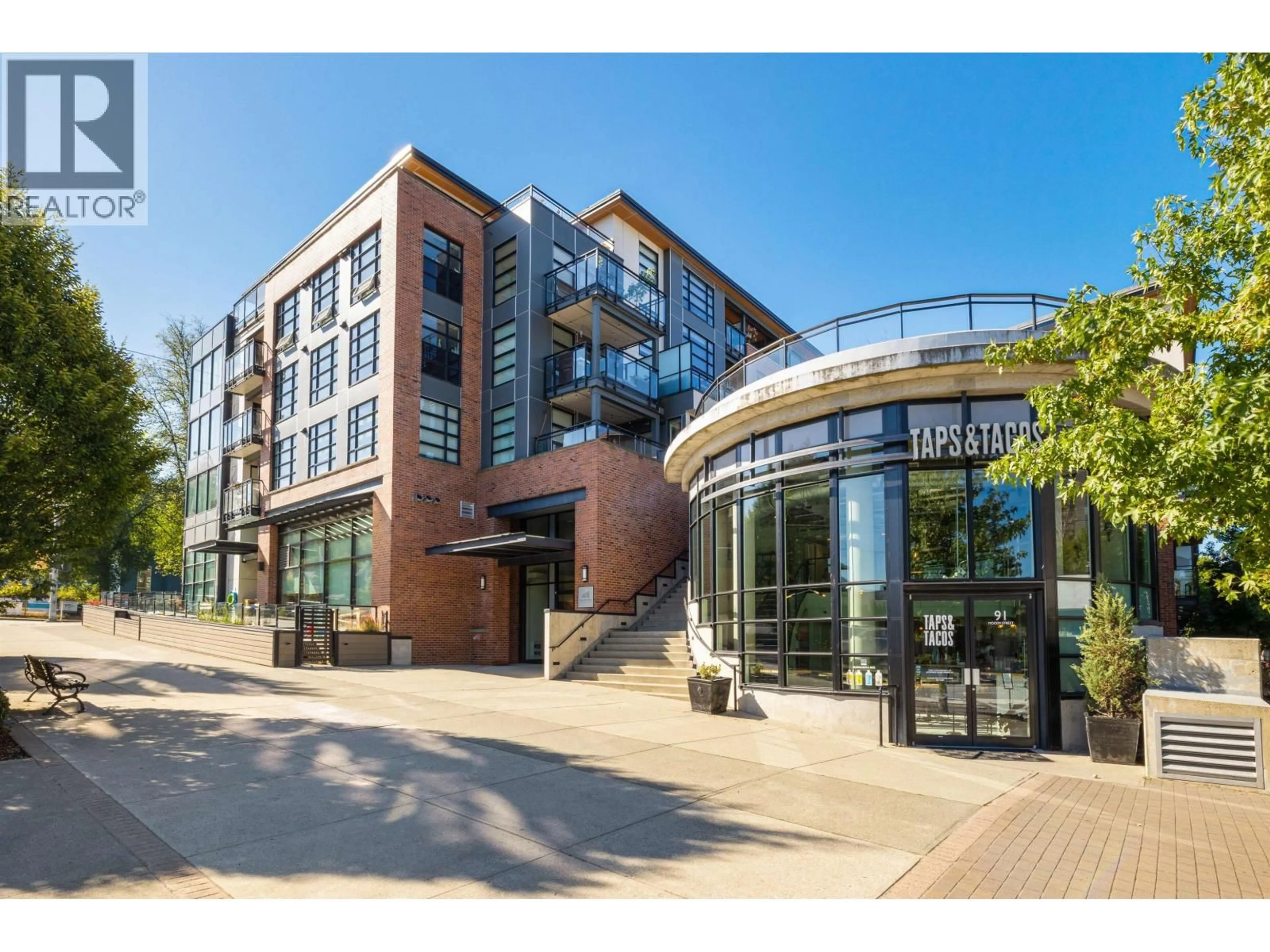 Indoor foyer for 323 - 95 MOODY STREET, Port Moody British Columbia V3H0H2
