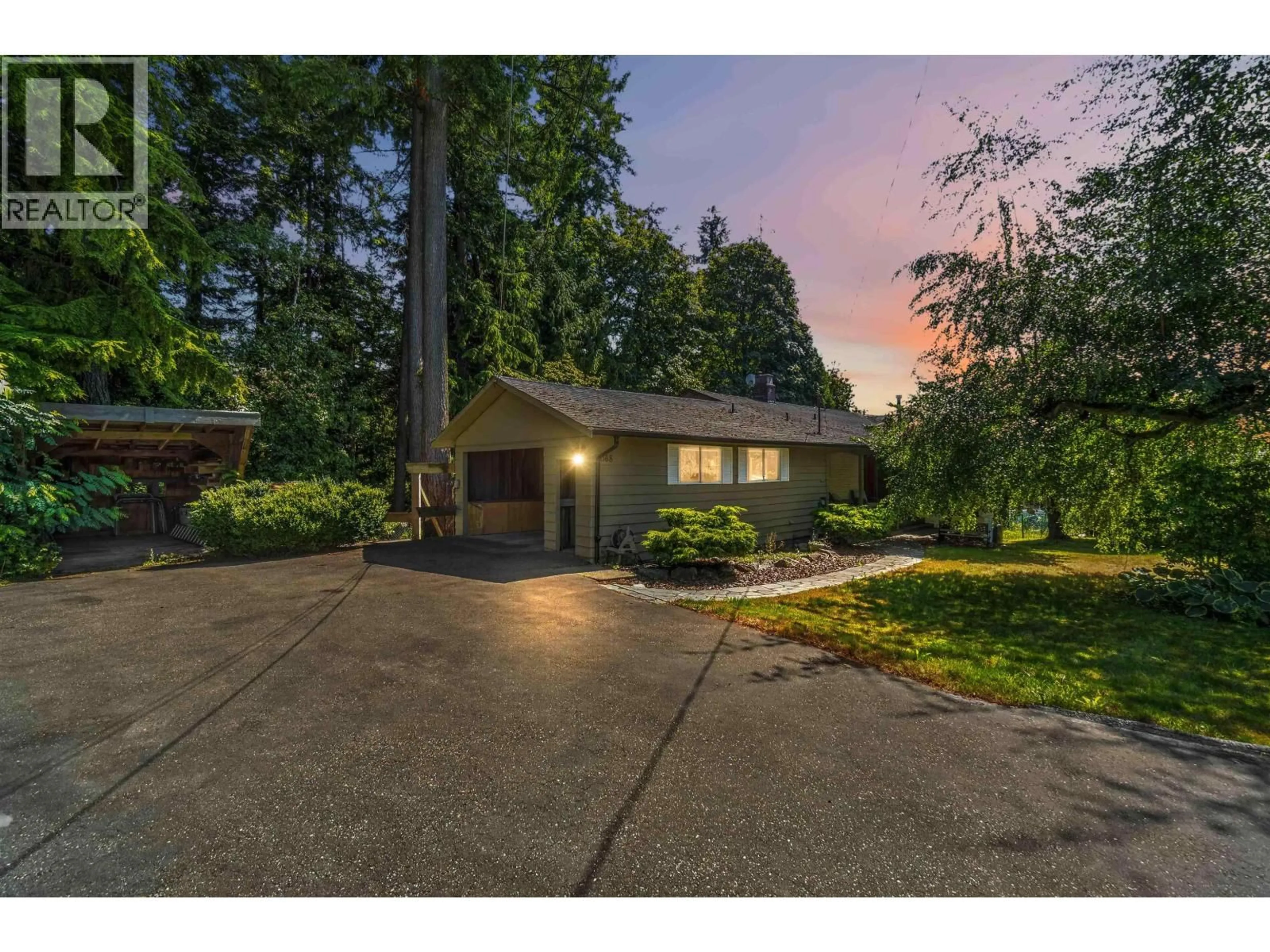 A pic from outside/outdoor area/front of a property/back of a property/a pic from drone, street for 1168 CHARLAND AVENUE, Coquitlam British Columbia V3K3L1