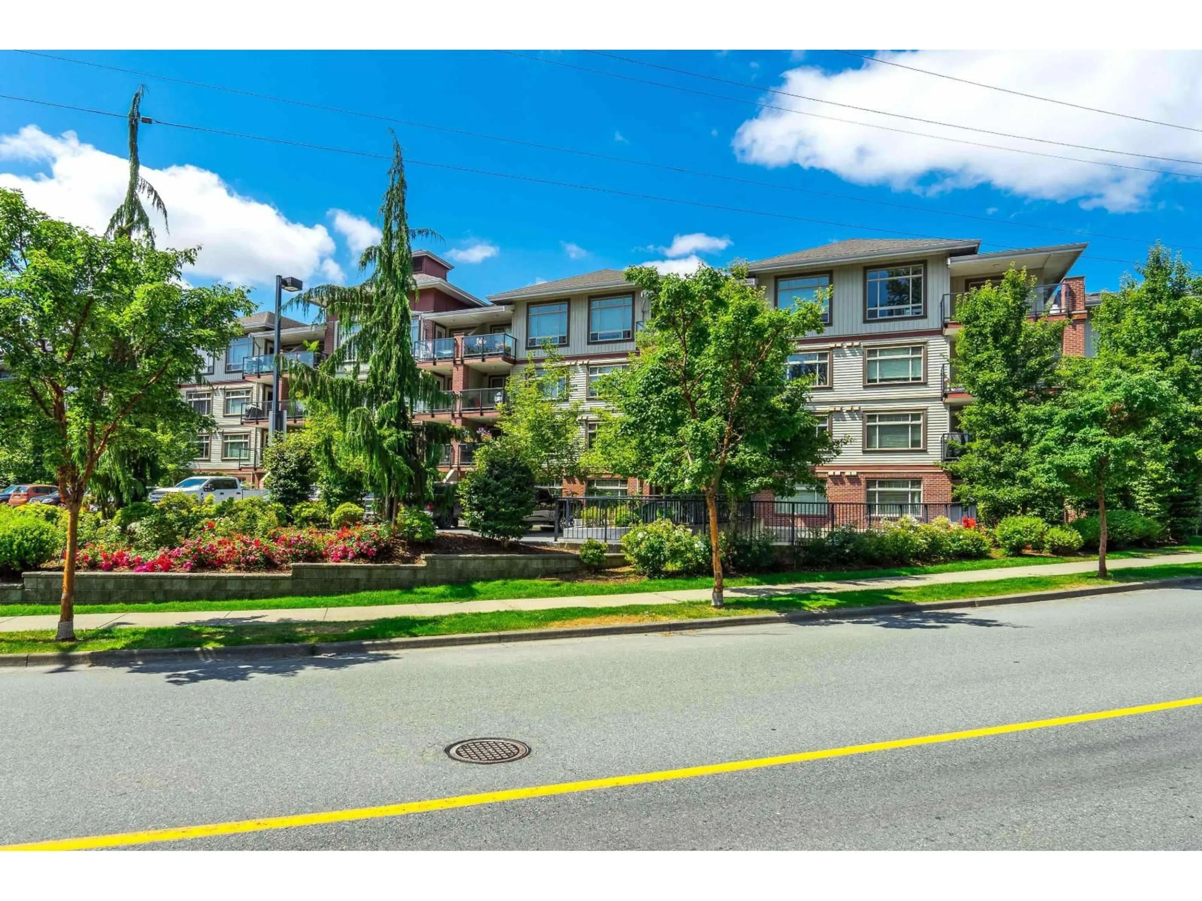 Unknown for 229 - 2233 MCKENZIE ROAD, Abbotsford British Columbia V2S4A1