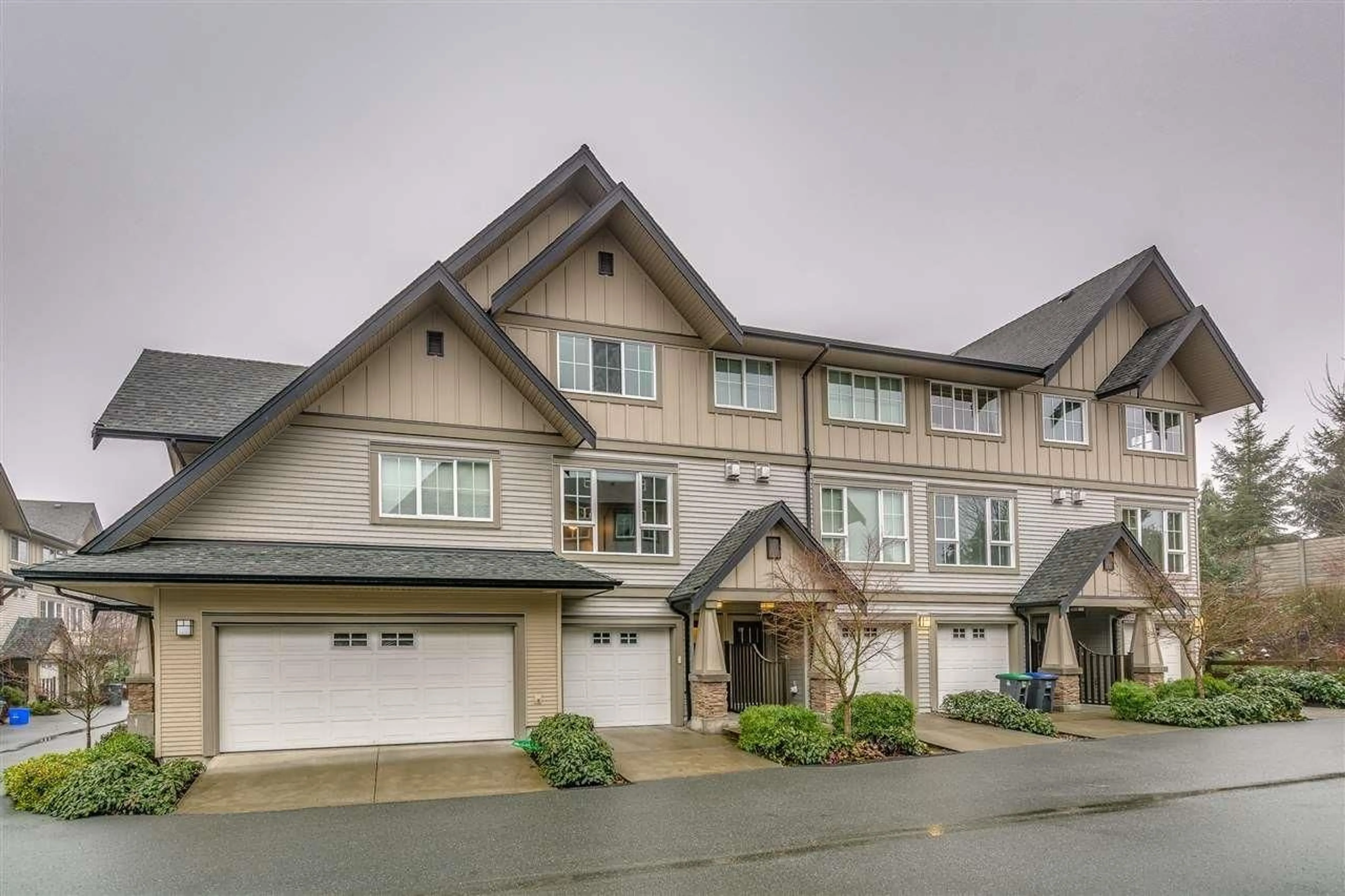 Unknown for 211 - 2501 161A STREET, Surrey British Columbia V3Z7Y6