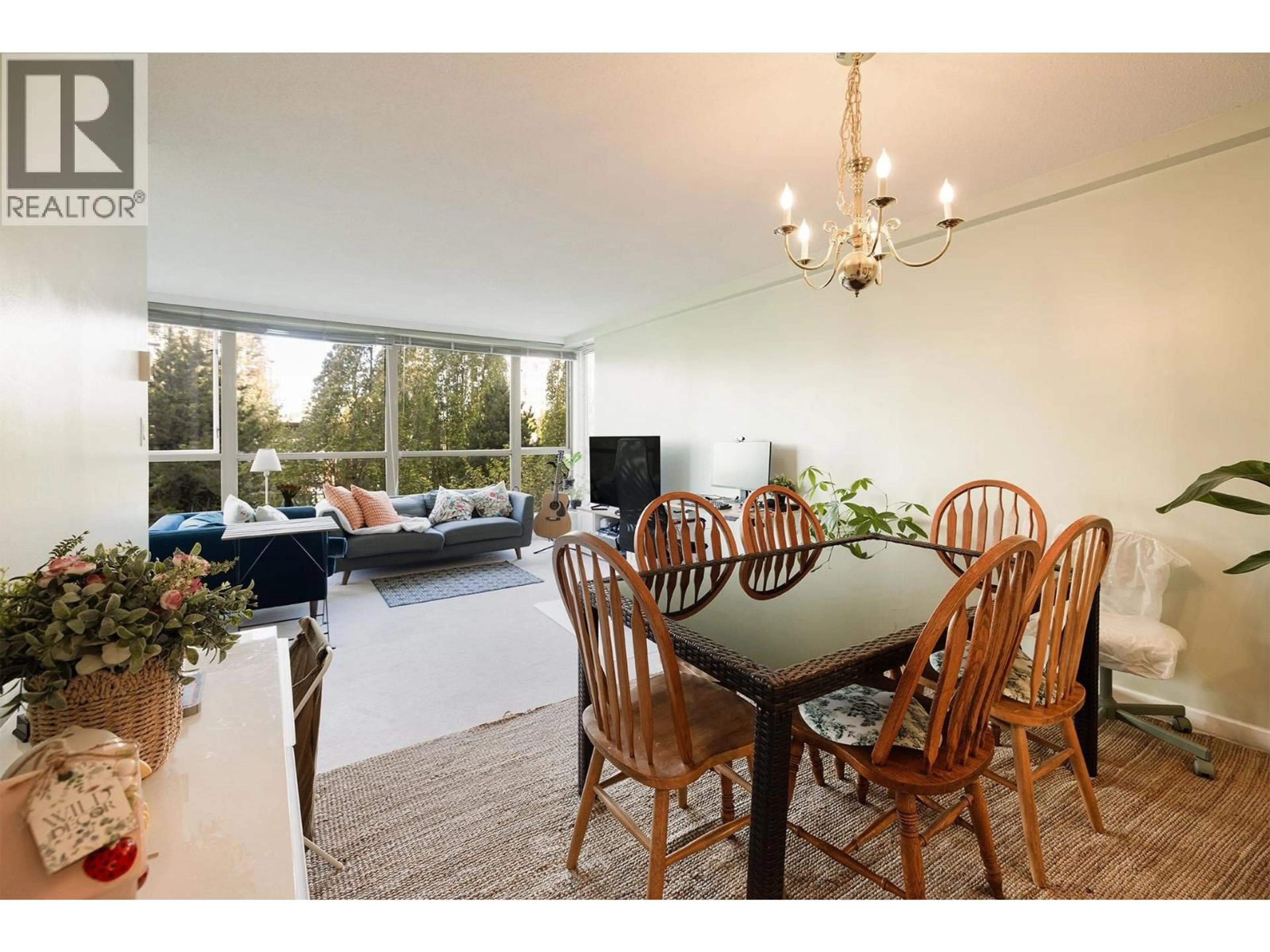 Dining room, wood/laminate floor for 502 - 8238 SABA ROAD, Richmond British Columbia V6Y4C7