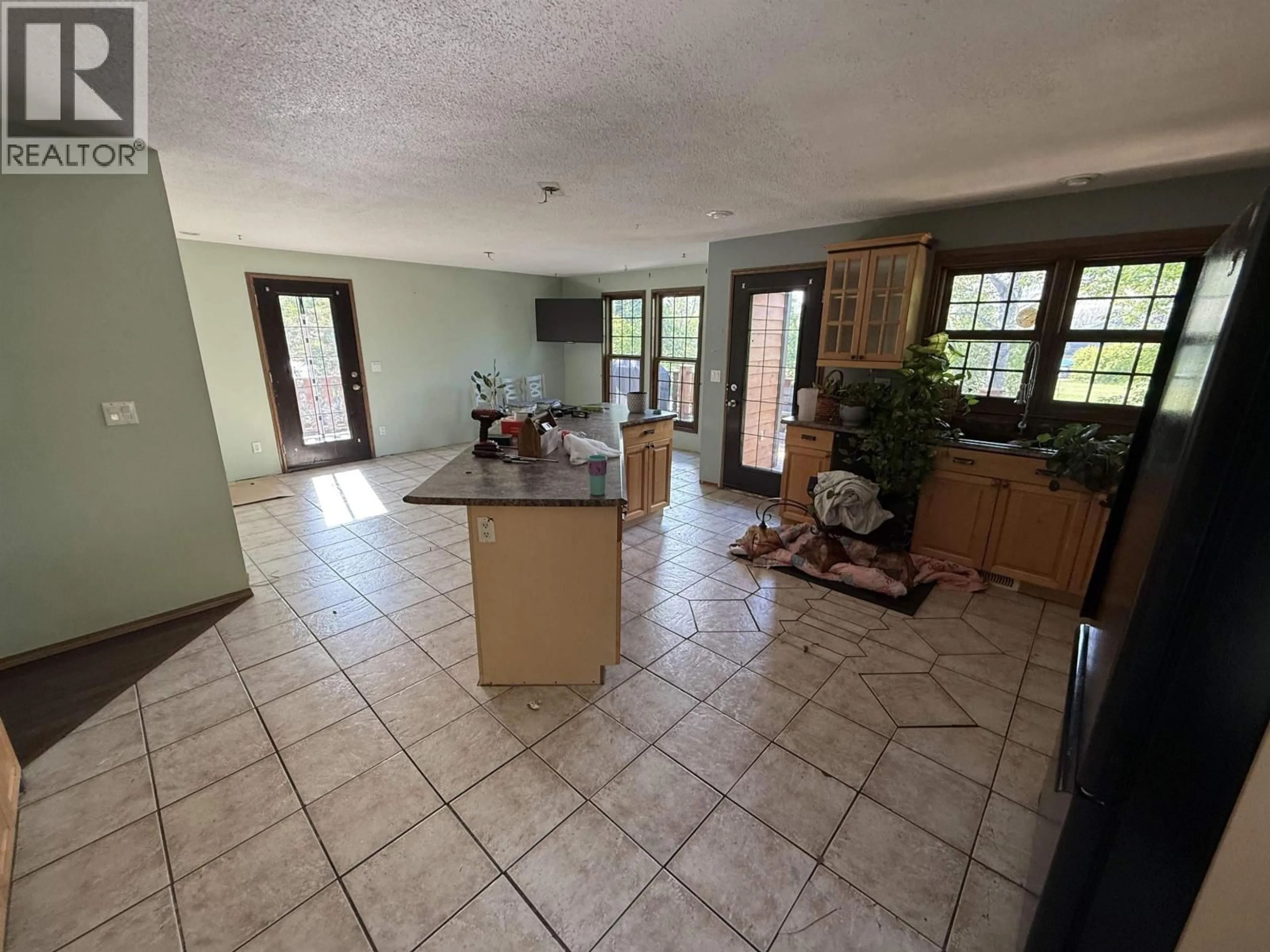 A pic of a room for 6702 OLD FORT ROAD, Fort St. John British Columbia V1J8A1
