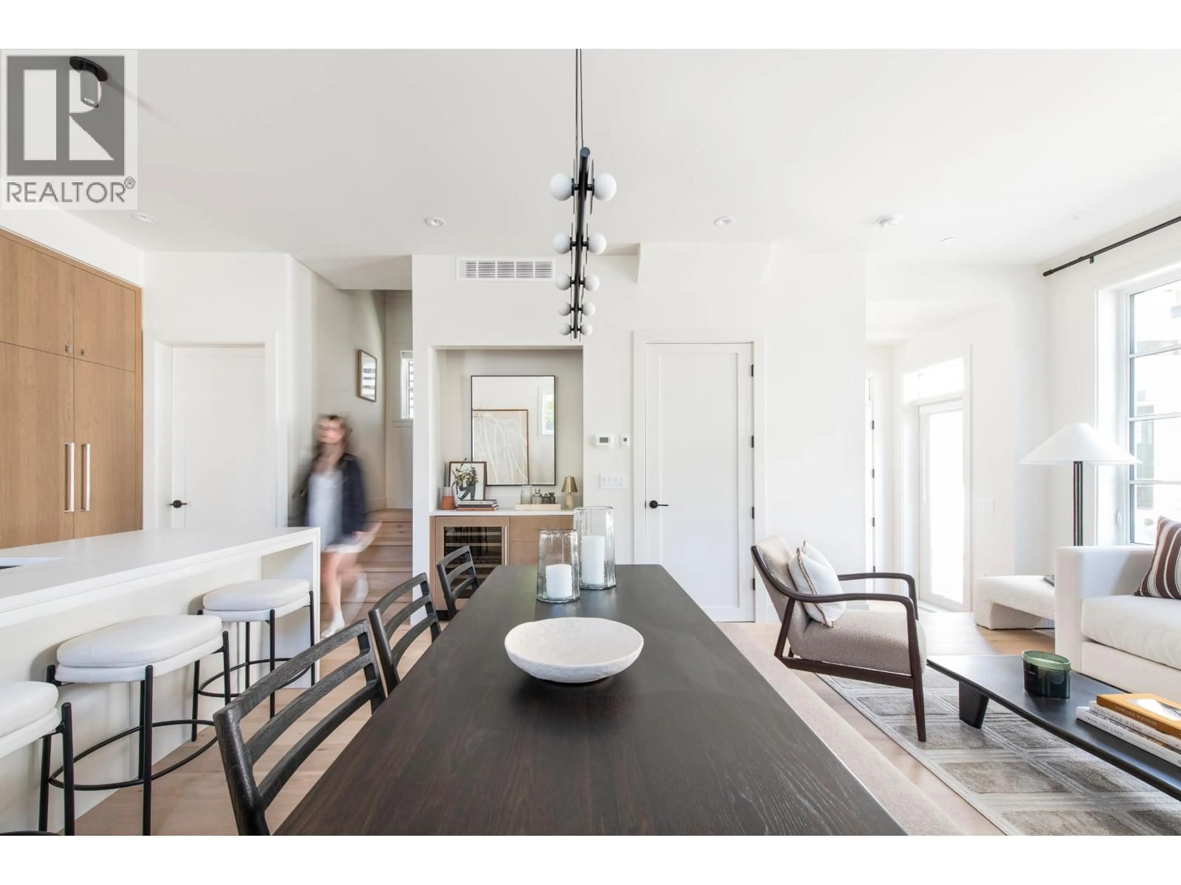 Open concept kitchen, unknown for 2 - 2119 18TH AVENUE, Vancouver British Columbia V6L1A3