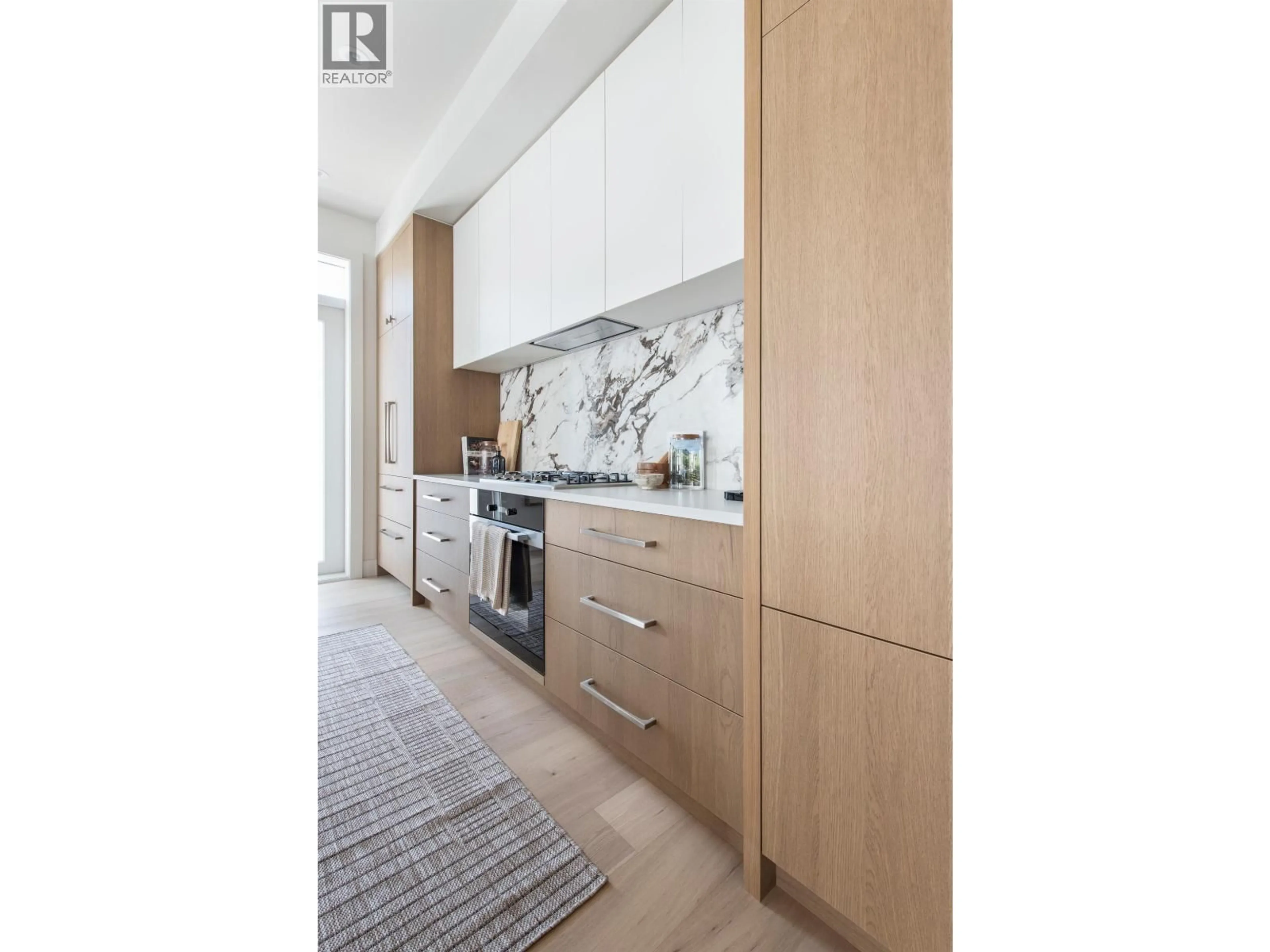 Open concept kitchen, unknown for 2 - 2119 18TH AVENUE, Vancouver British Columbia V6L1A3