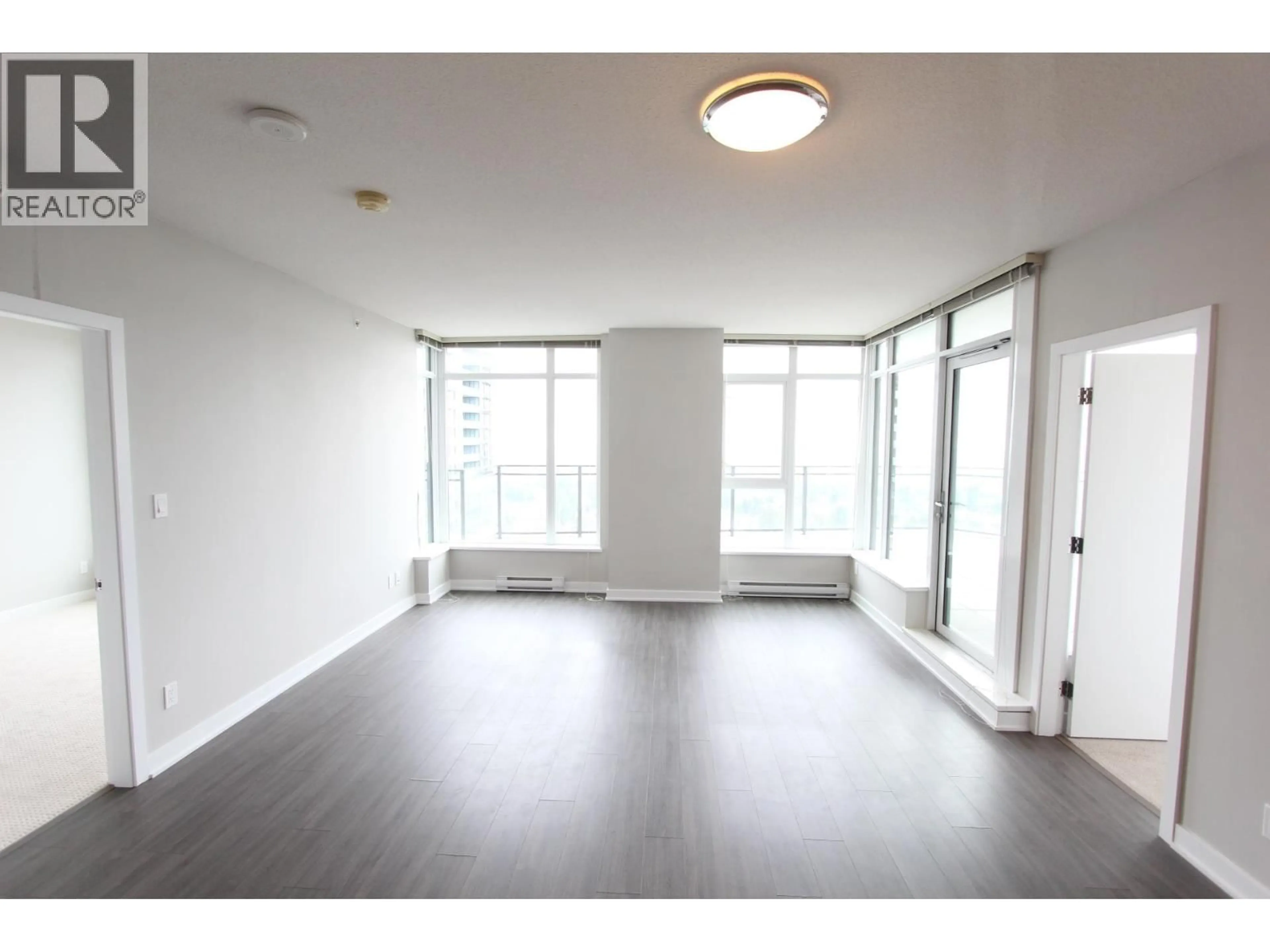 A pic of a room for 2701 - 4900 LENNOX LANE, Burnaby British Columbia V5H0G9