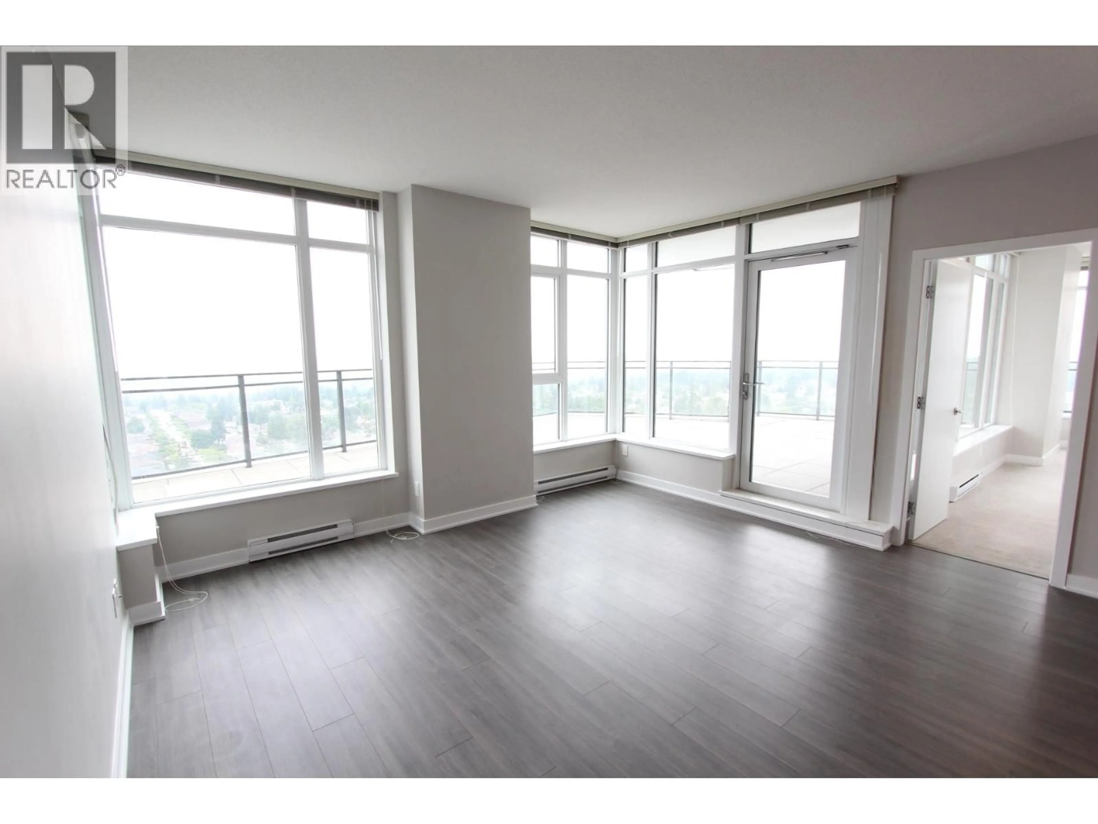 A pic of a room for 2701 - 4900 LENNOX LANE, Burnaby British Columbia V5H0G9