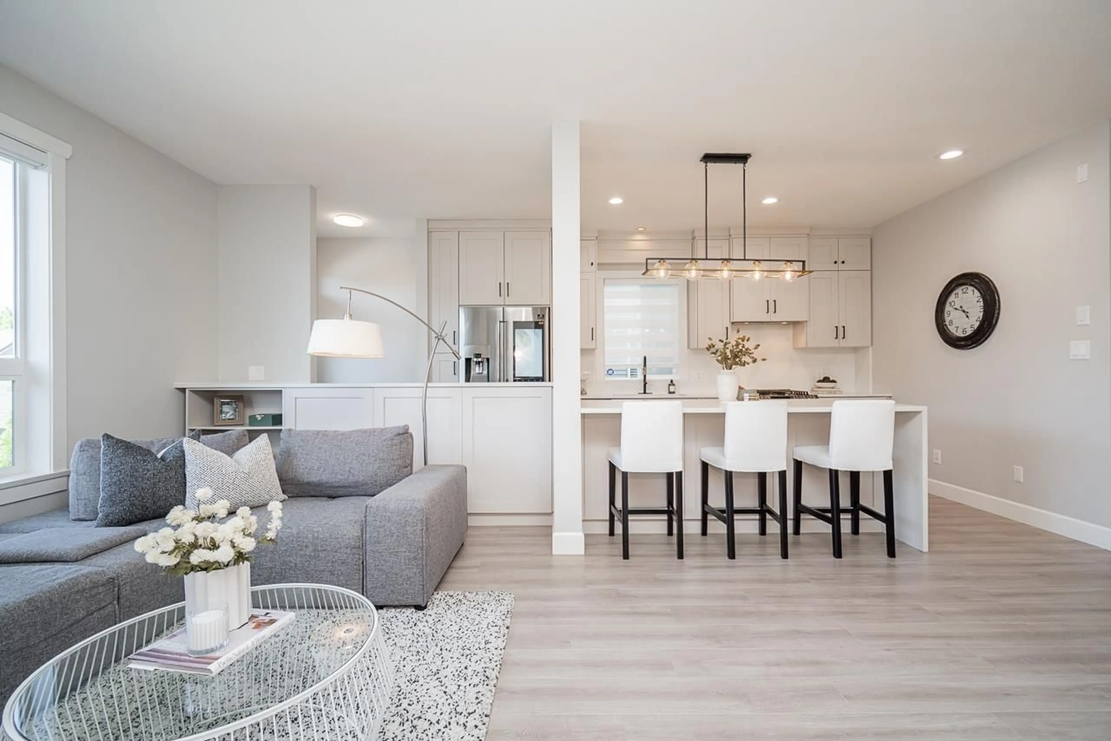 Open concept kitchen, wood/laminate floor for 21149 79A AVENUE, Langley British Columbia V2Y0H3
